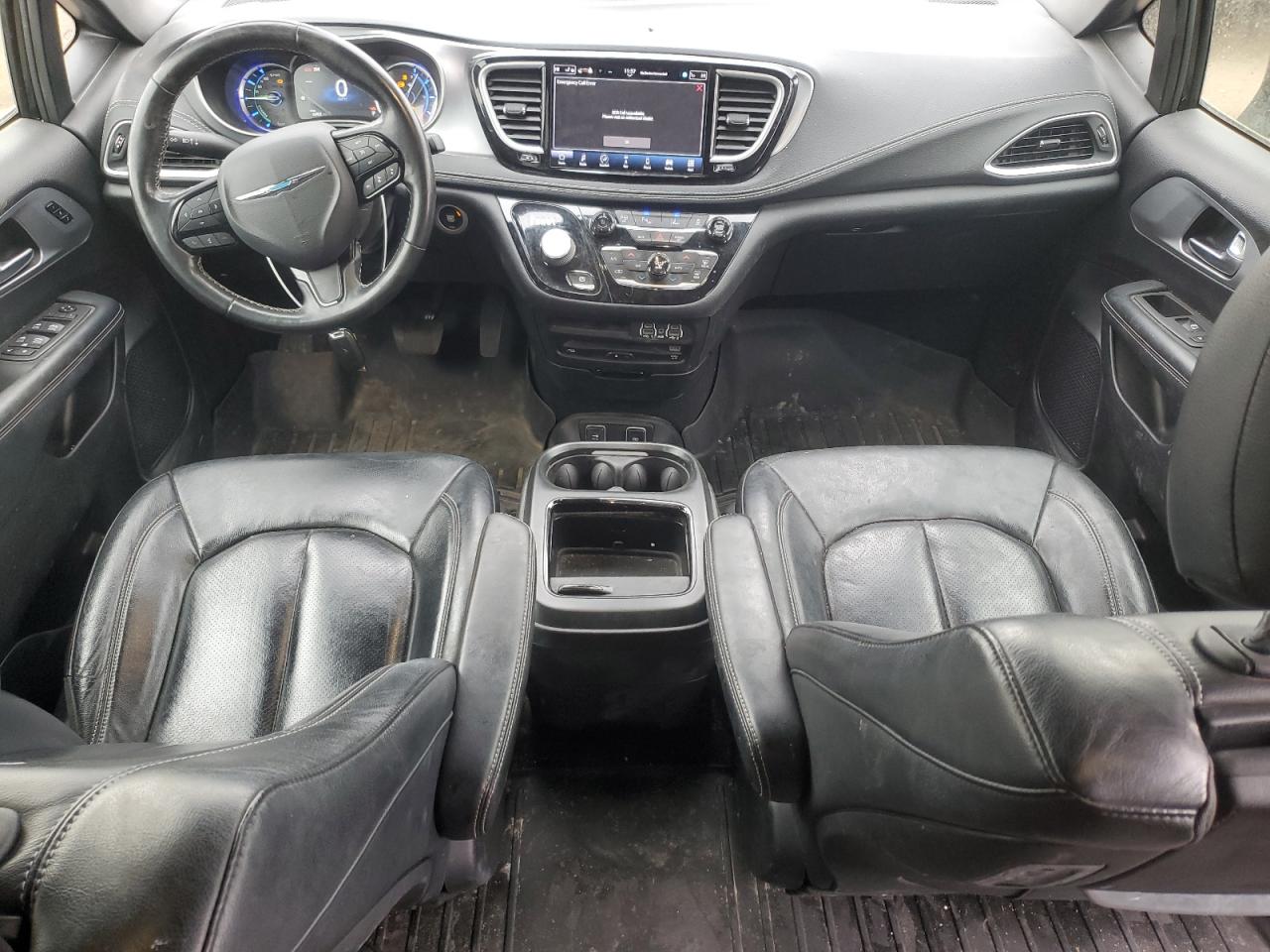2021 Chrysler Pacifica - Image 8