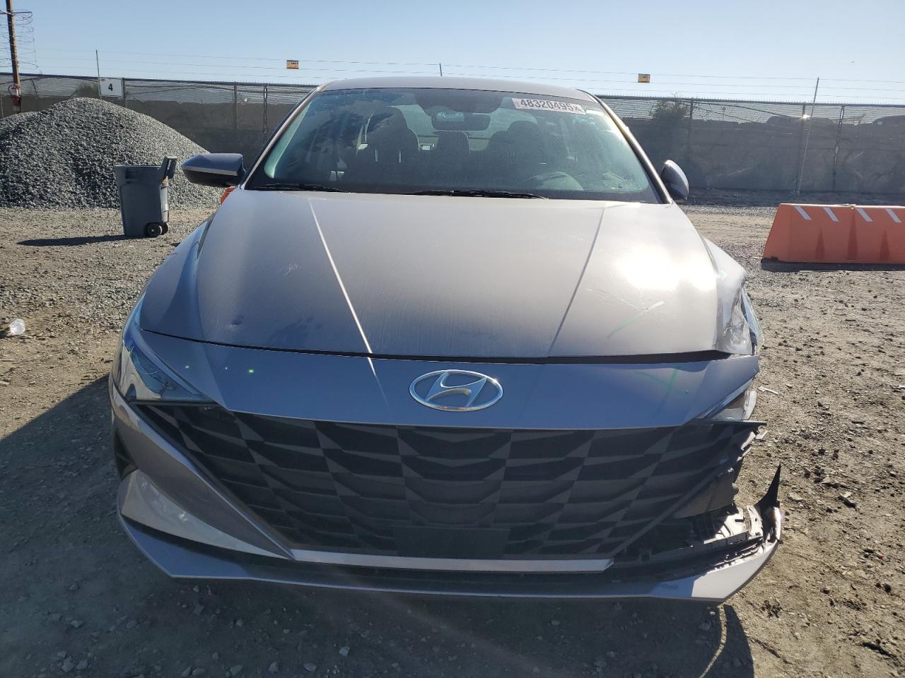 2023 Hyundai Elantra - Image 5