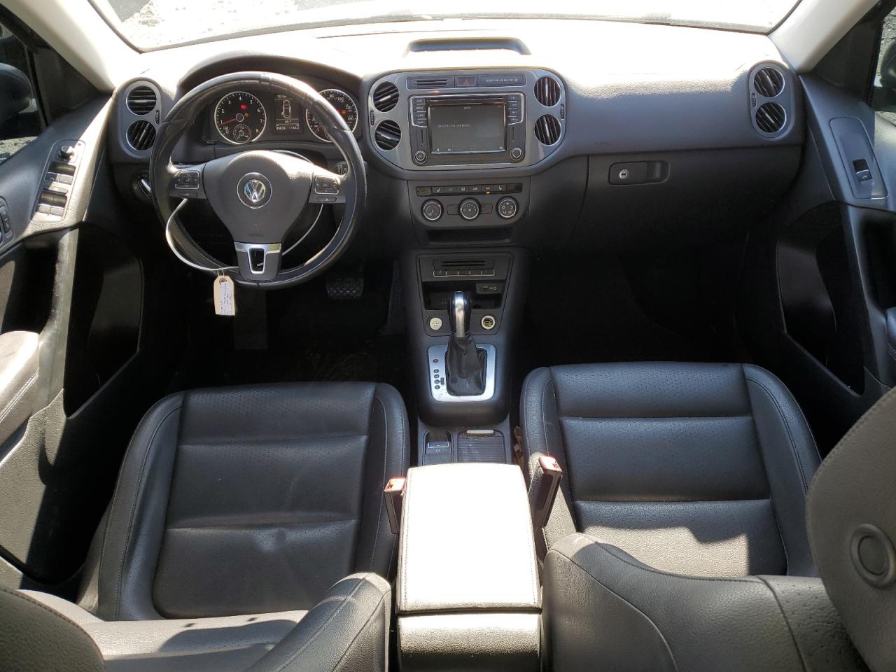 2016 Volkswagen Tiguan S VIN: WVGAV7AX4GW549004 Lot: 48289145