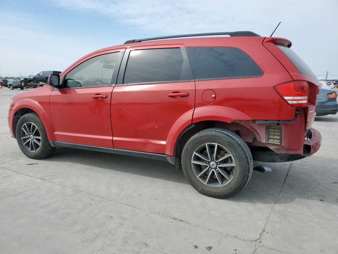 2018 Dodge Journey - Image 2
