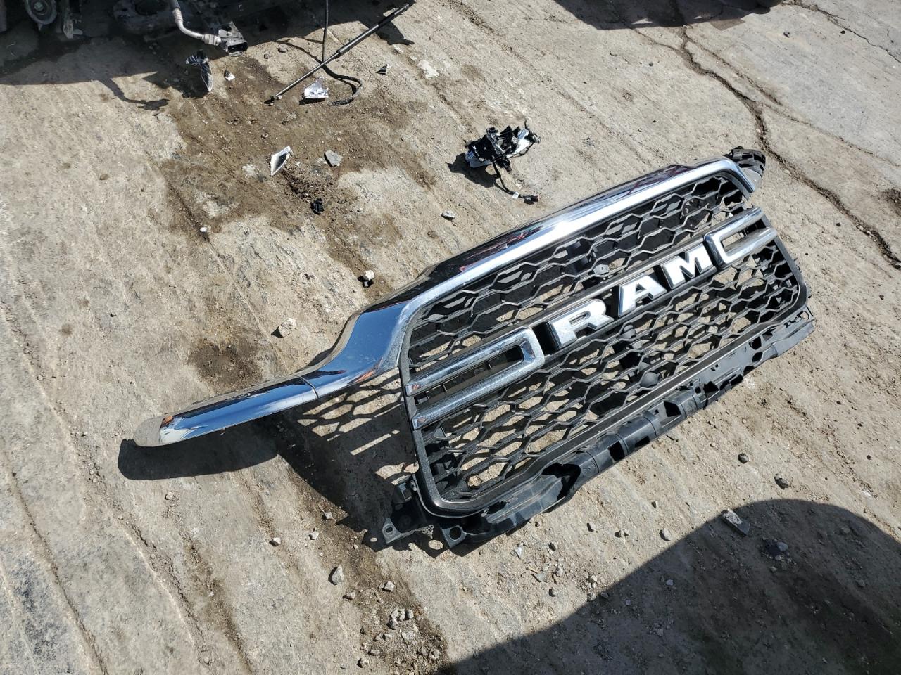 2020 RAM 2500 - Image 12