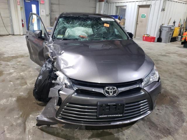  TOYOTA CAMRY 2016 Szary