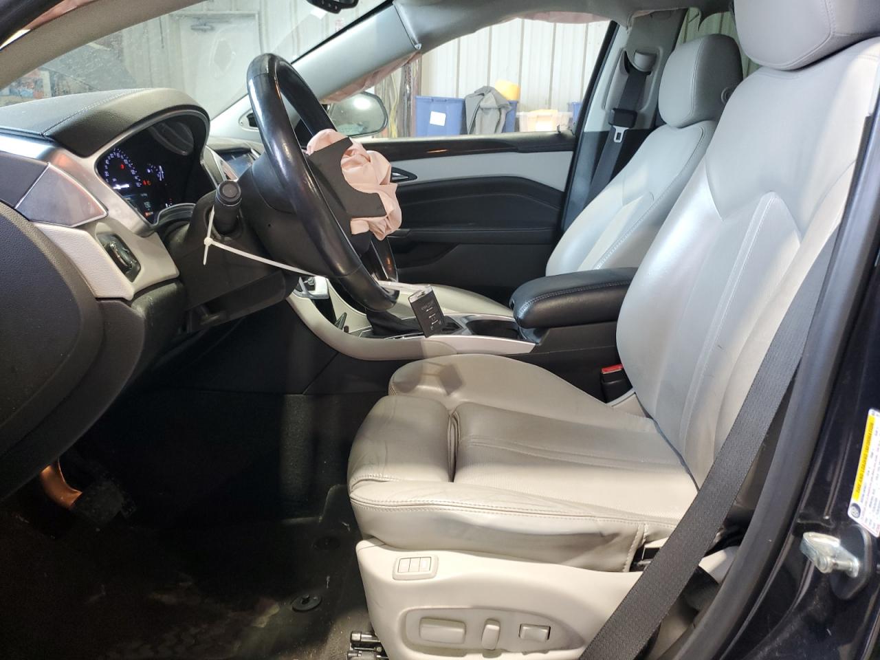 2014 Cadillac SRX - Image 7