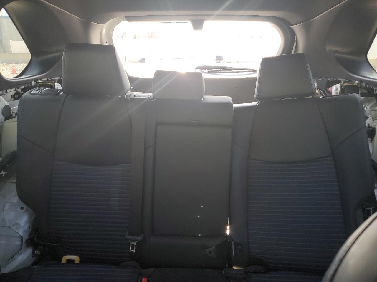 2019 Toyota RAV 4 - Image 10