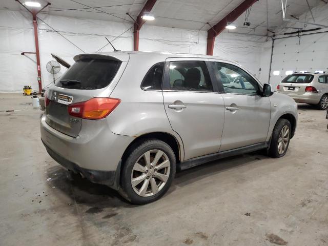 Parquets MITSUBISHI OUTLANDER 2014 Srebrny