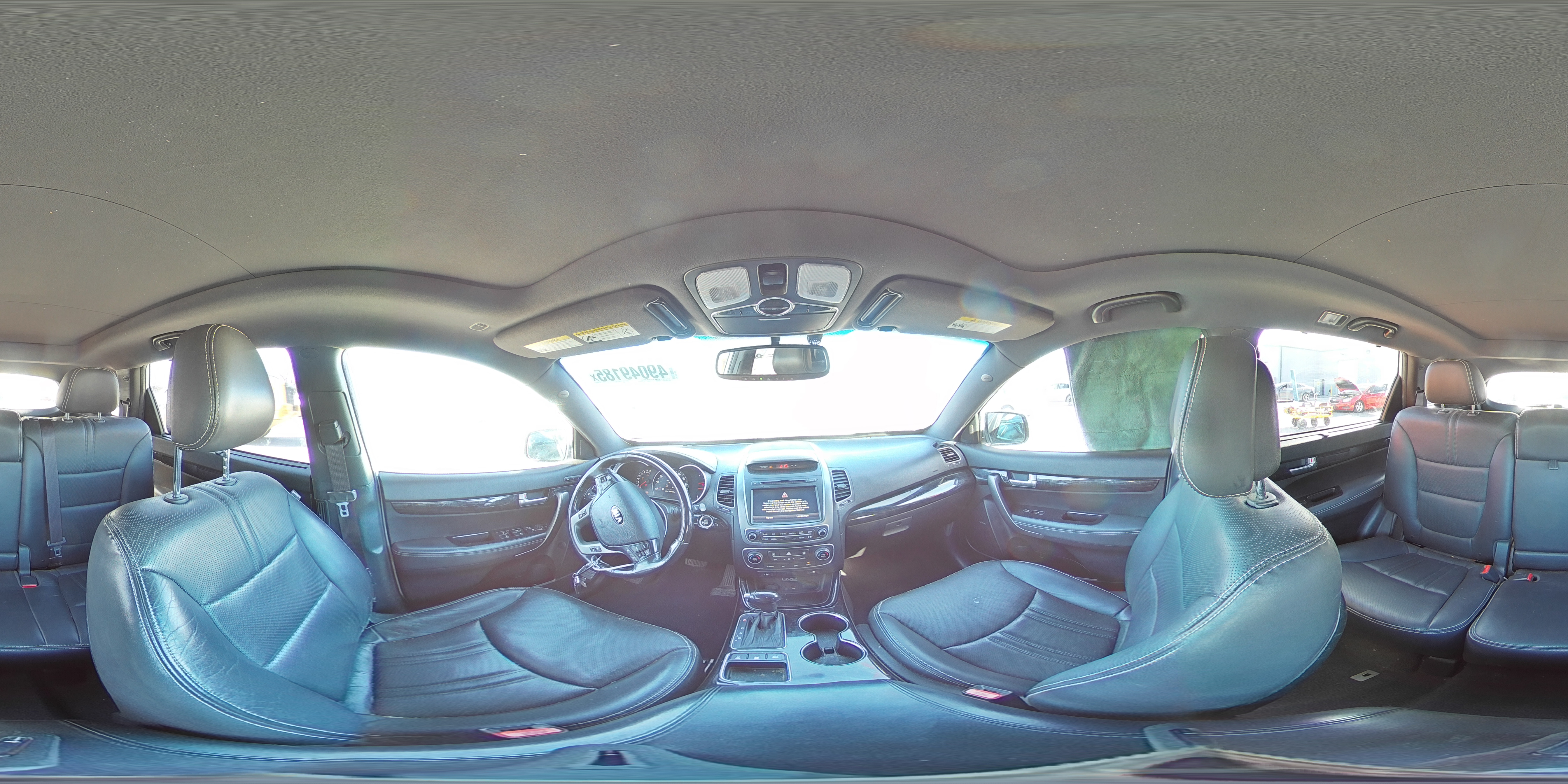 2014 Kia Sorento - Image 12