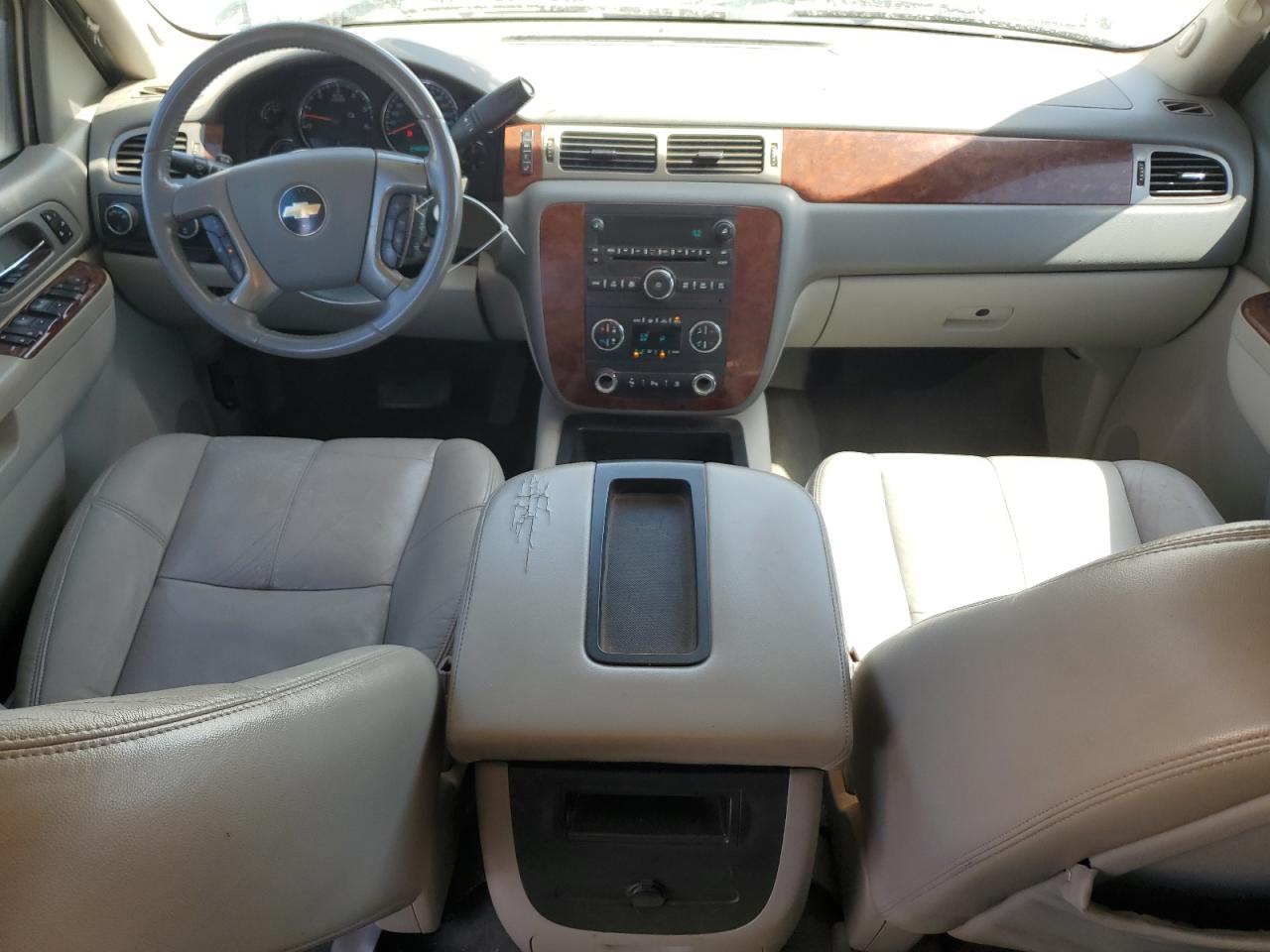 2011 Chevrolet Silverado - Image 8