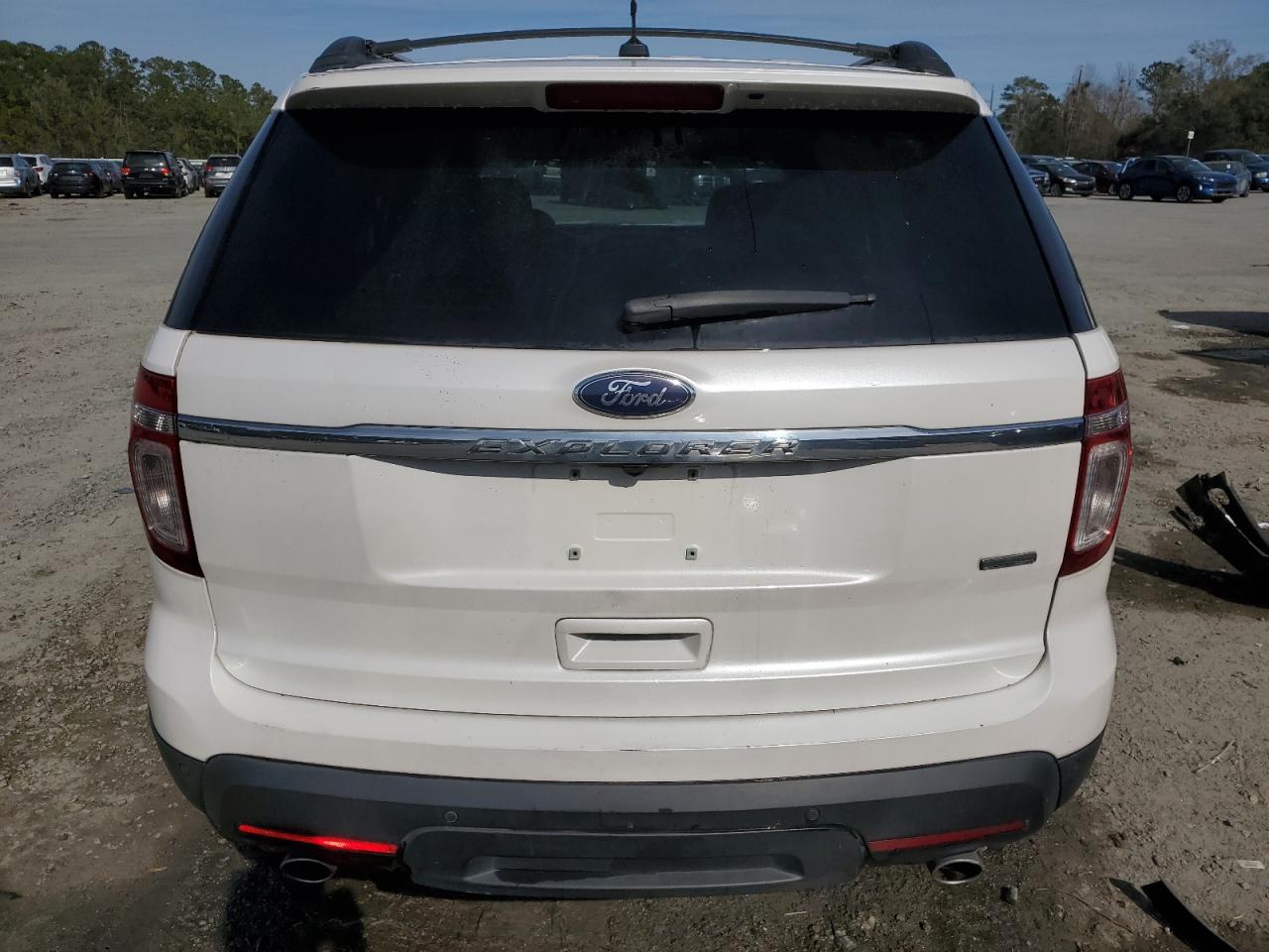 2013 Ford Explorer - Image 6