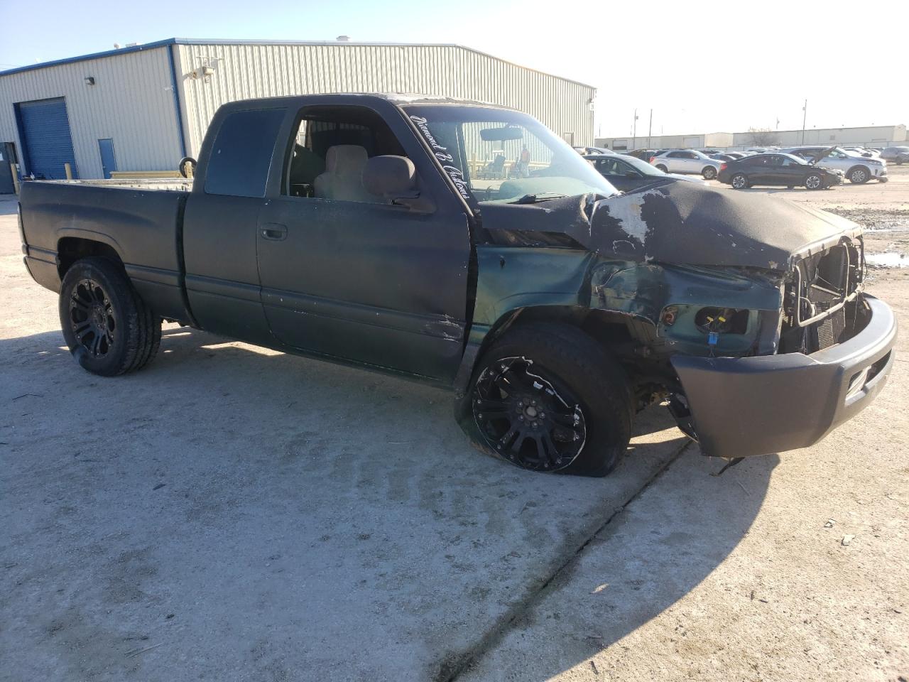 1996 Dodge RAM - Image 4