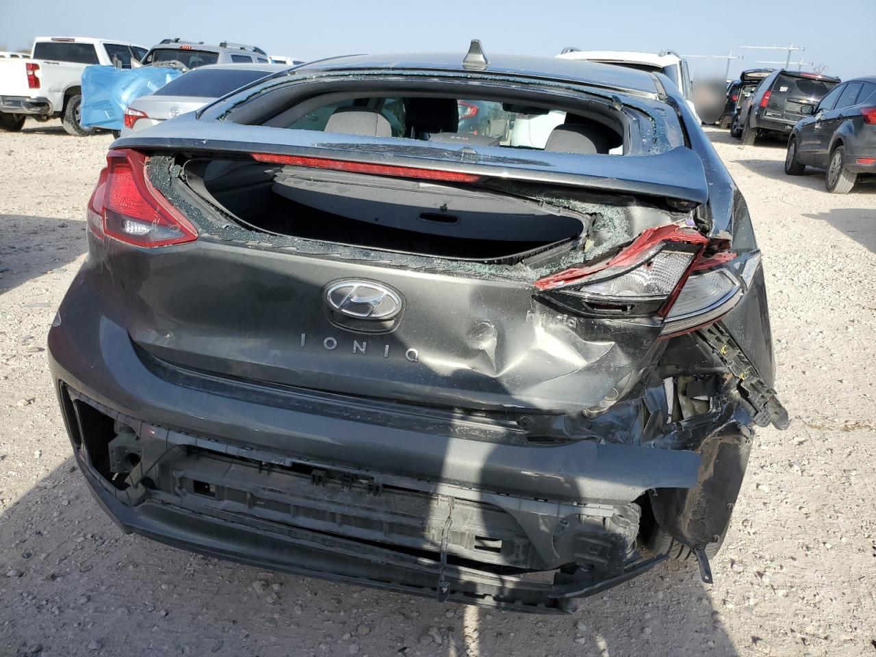 2022 Hyundai IONIQ - Image 6