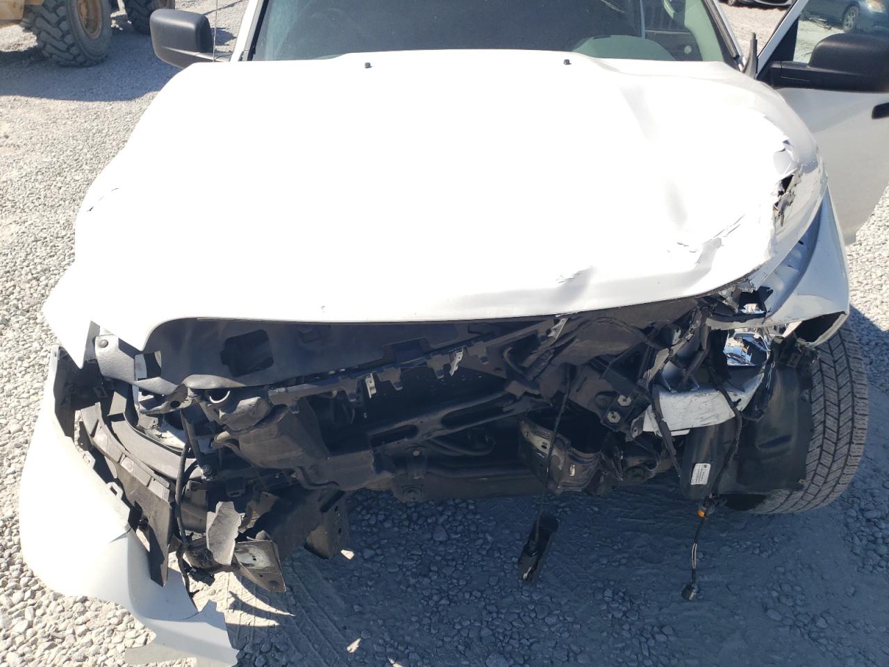 2016 RAM 1500 - Image 11