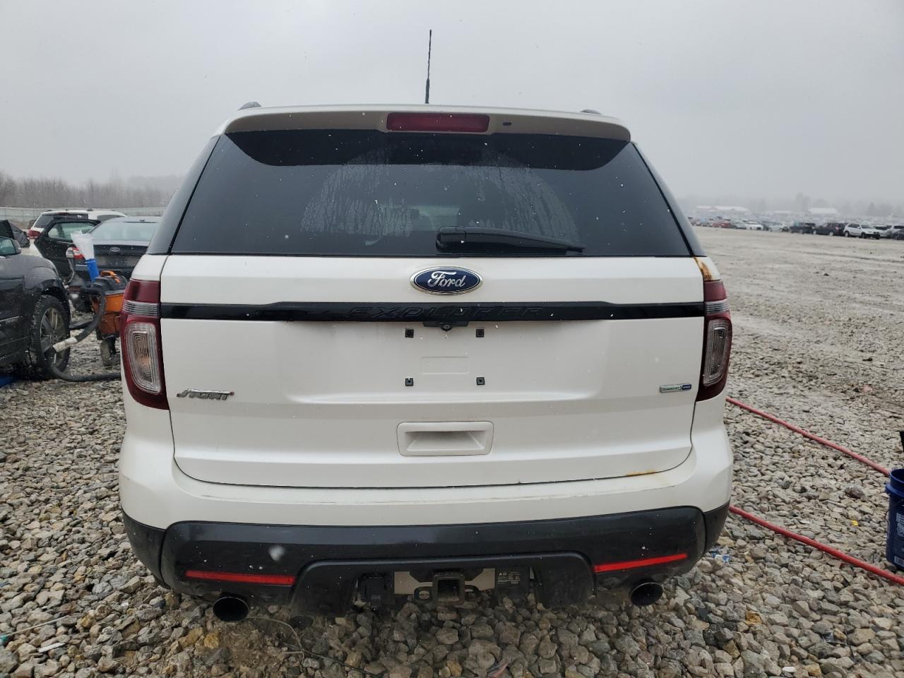 2014 Ford Explorer - Image 6