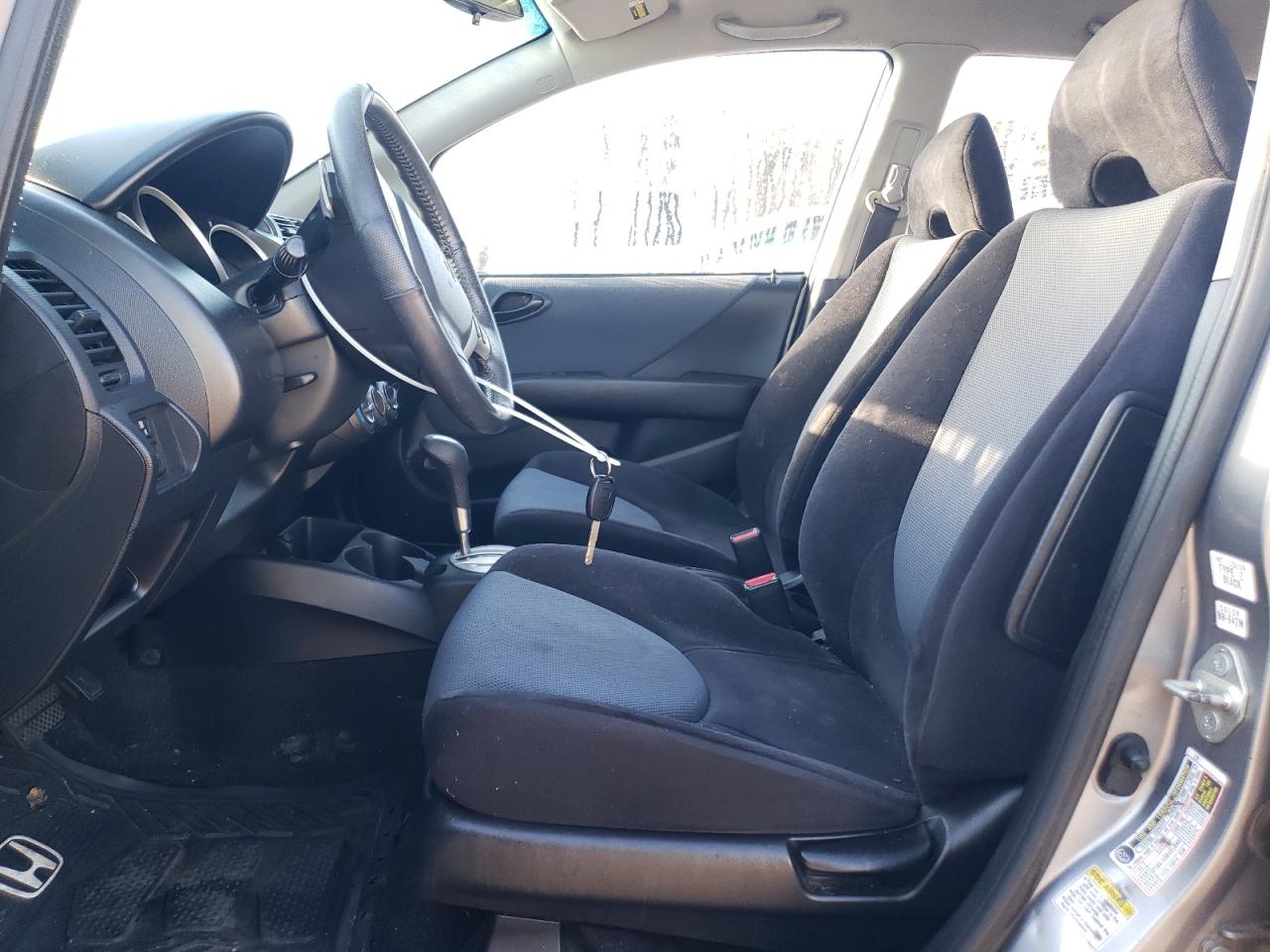2008 Honda Fit - Image 7