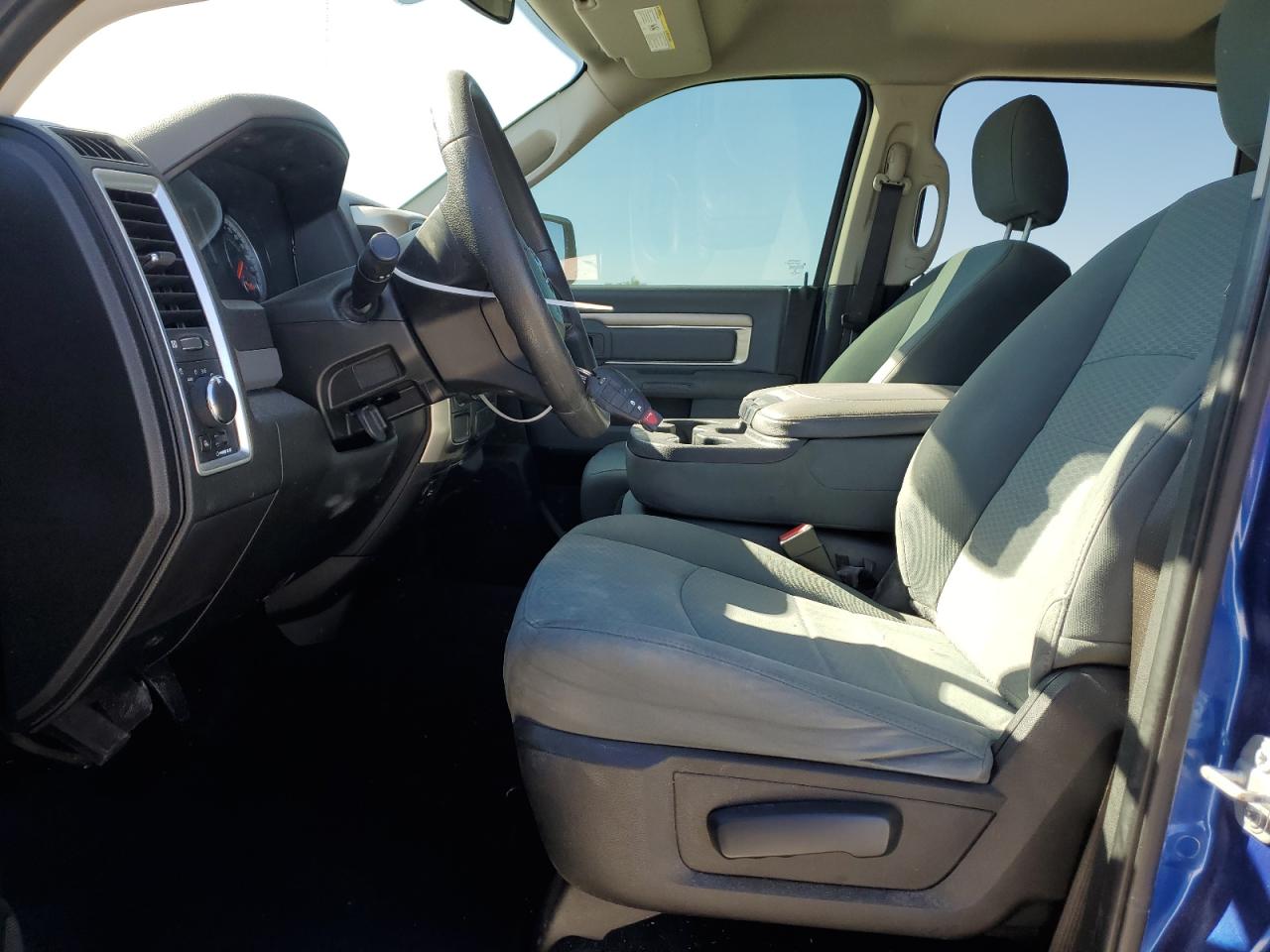 2019 RAM 1500 - Image 7