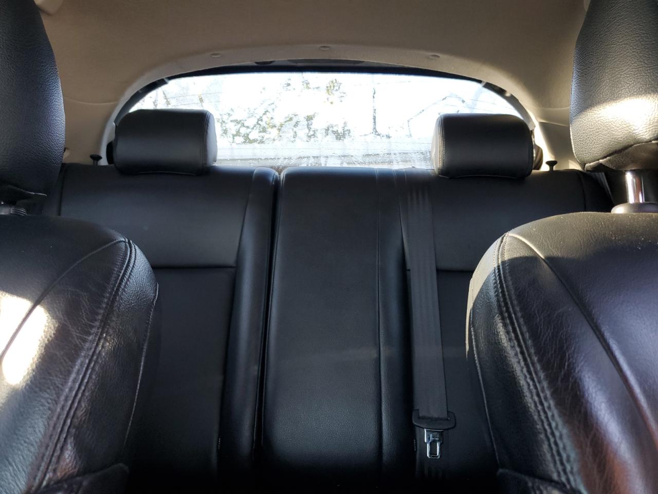 2014 Nissan Juke - Image 10