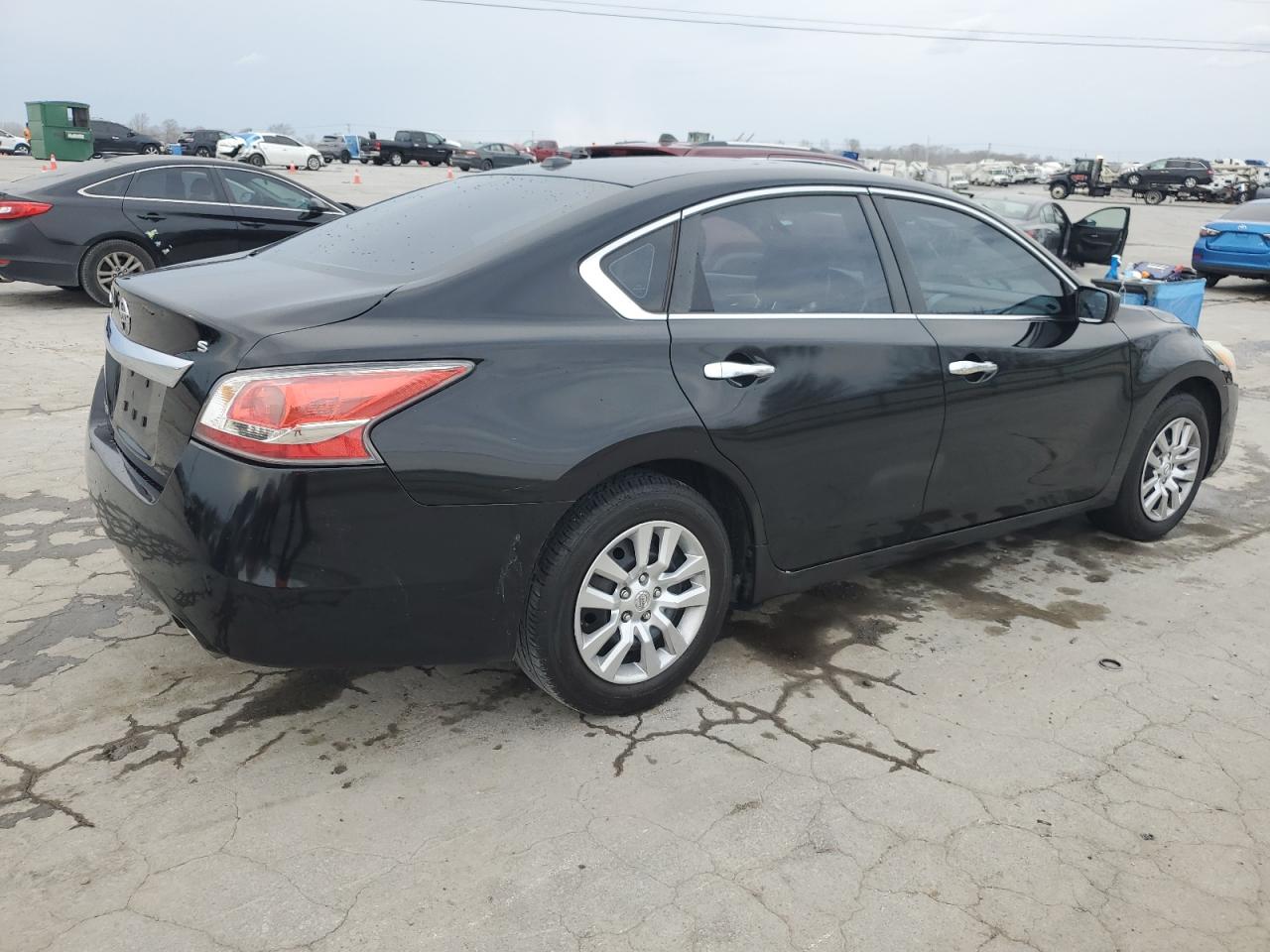 2015 Nissan Altima - Image 3