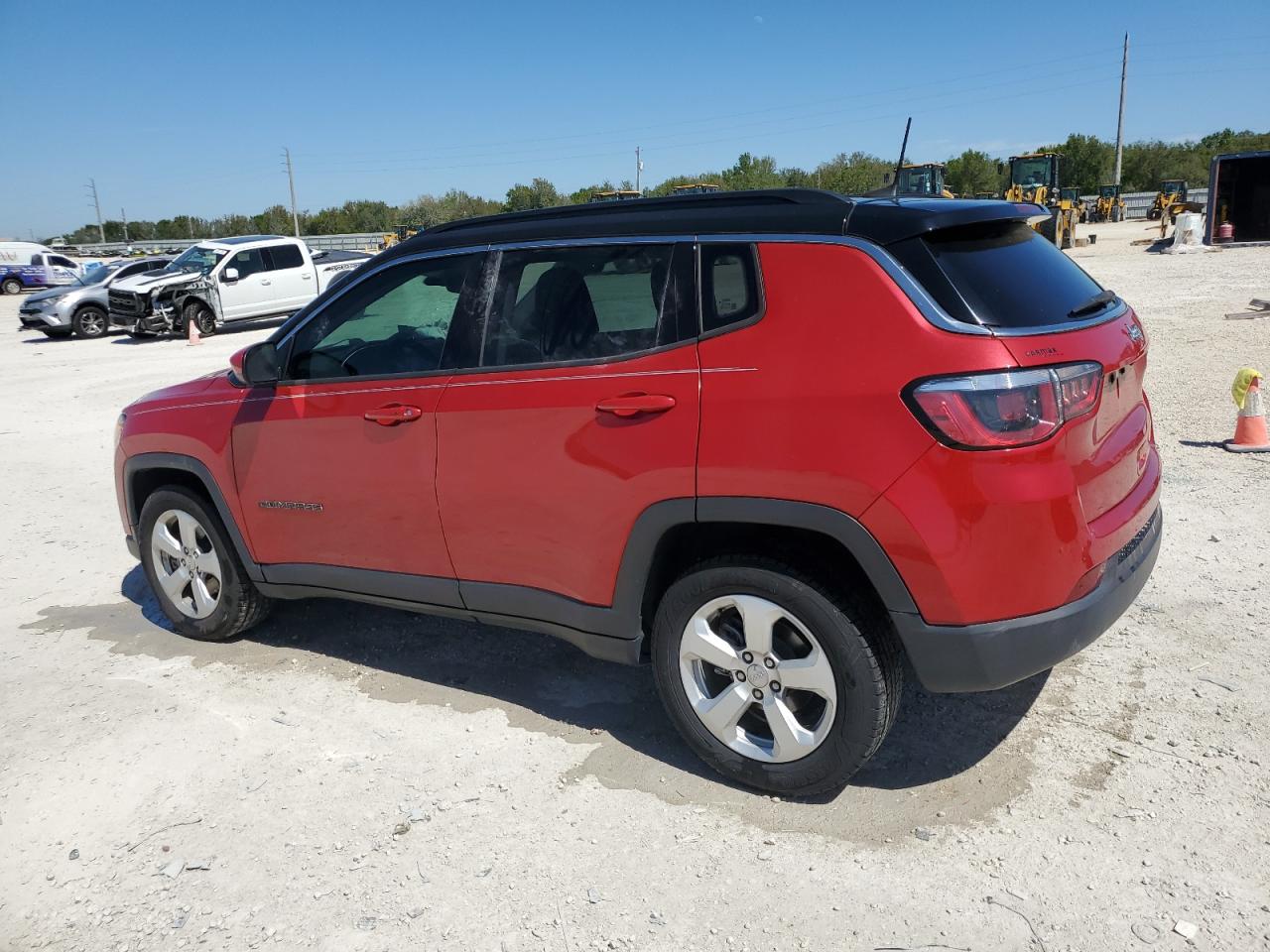 2018 Jeep Compass - Image 2
