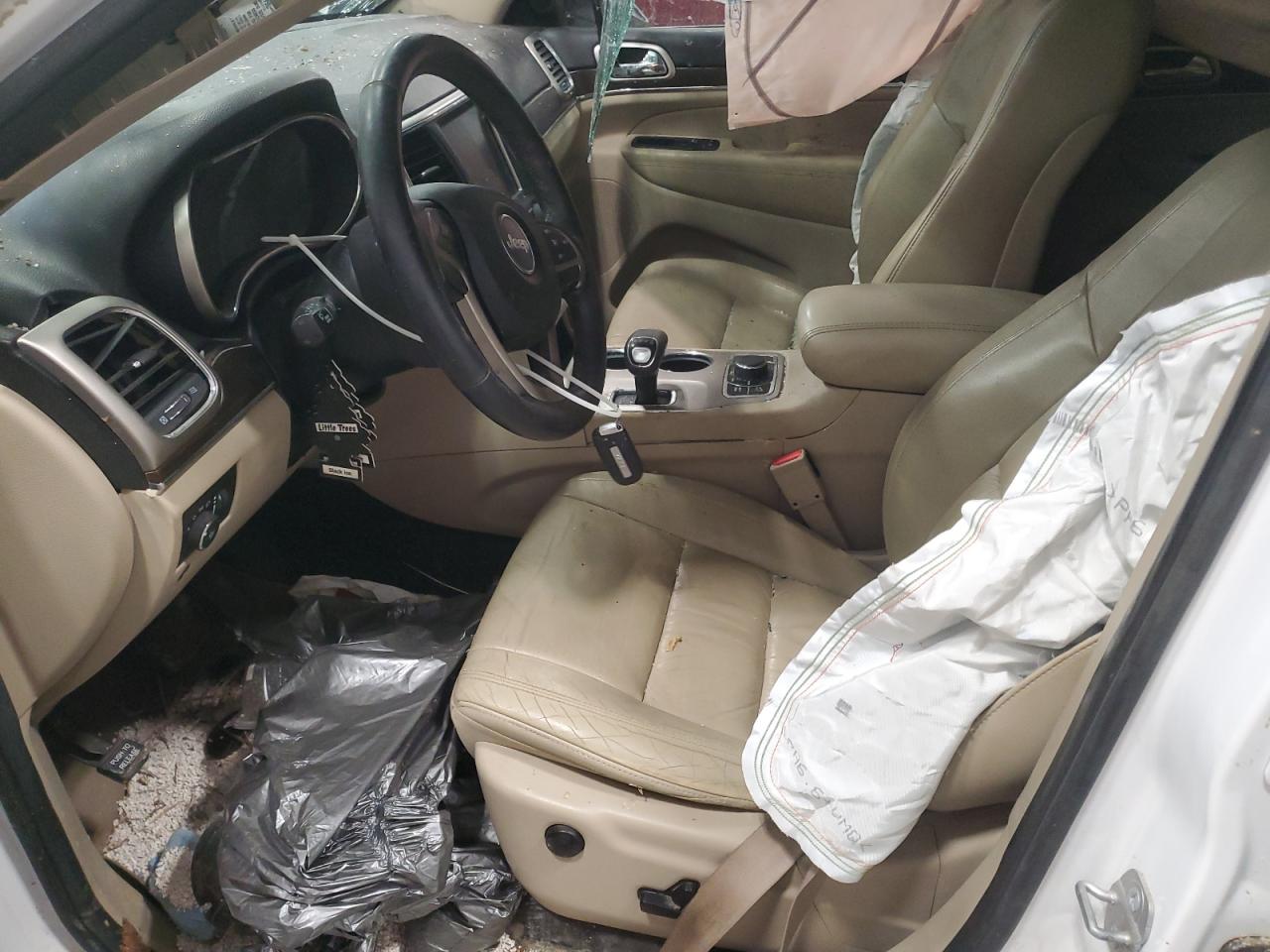 2014 Jeep Grand Cherokee - Image 7