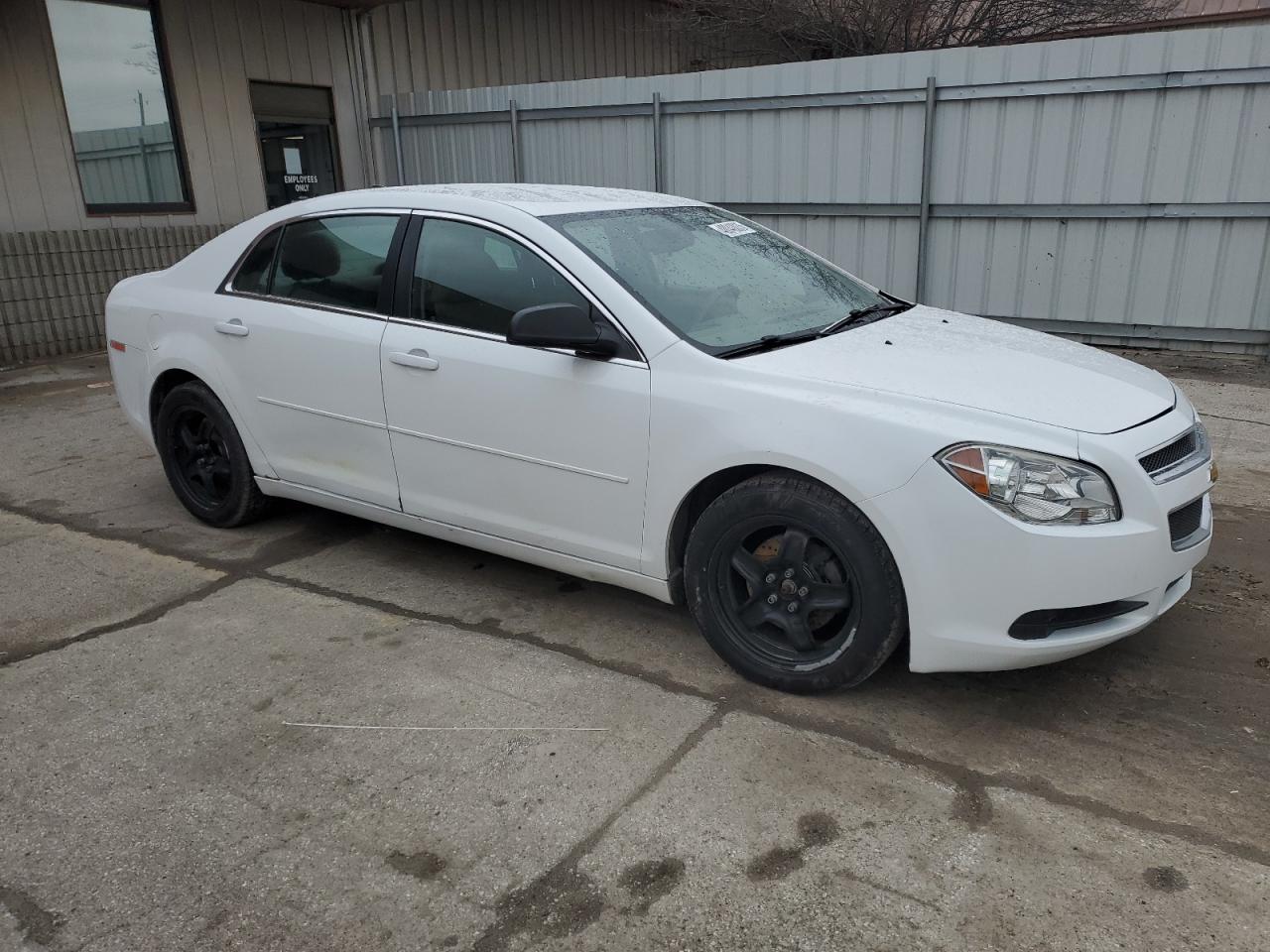 2012 Chevrolet Malibu - Image 4