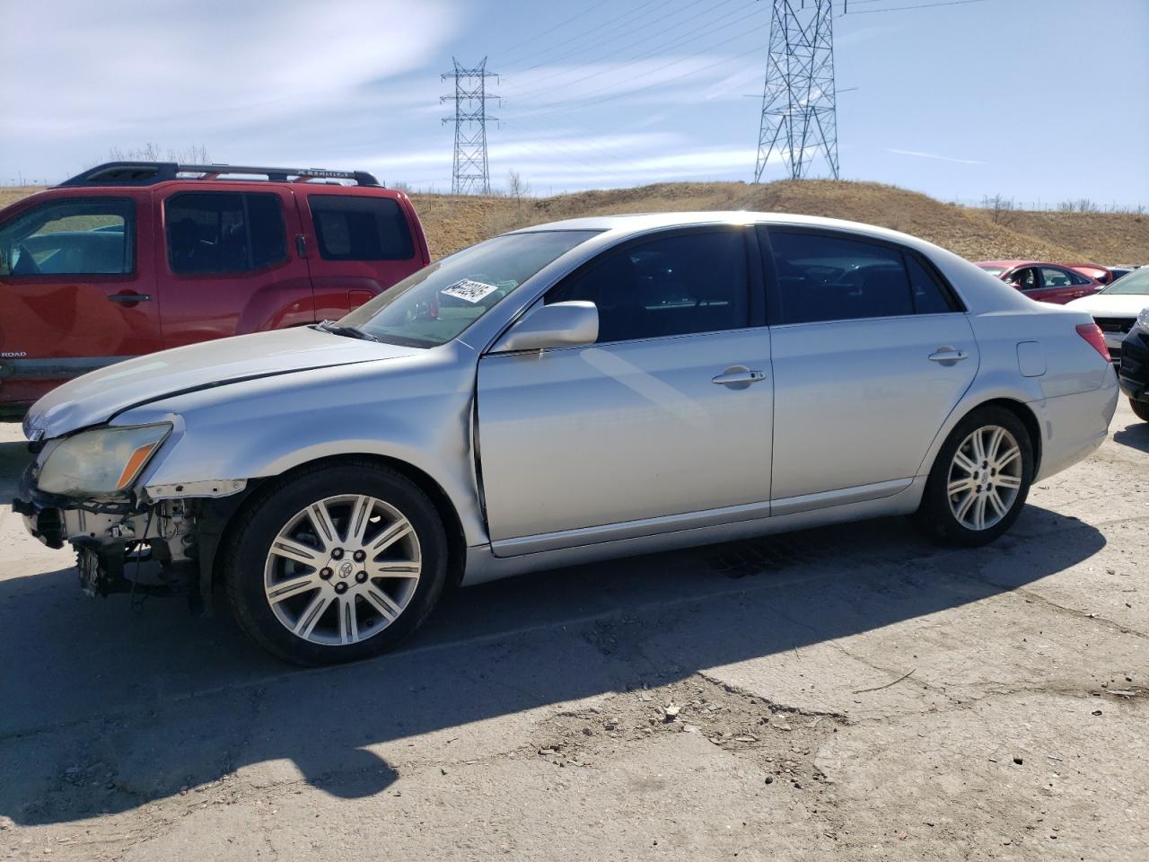 2005 Toyota Avalon - Image 1