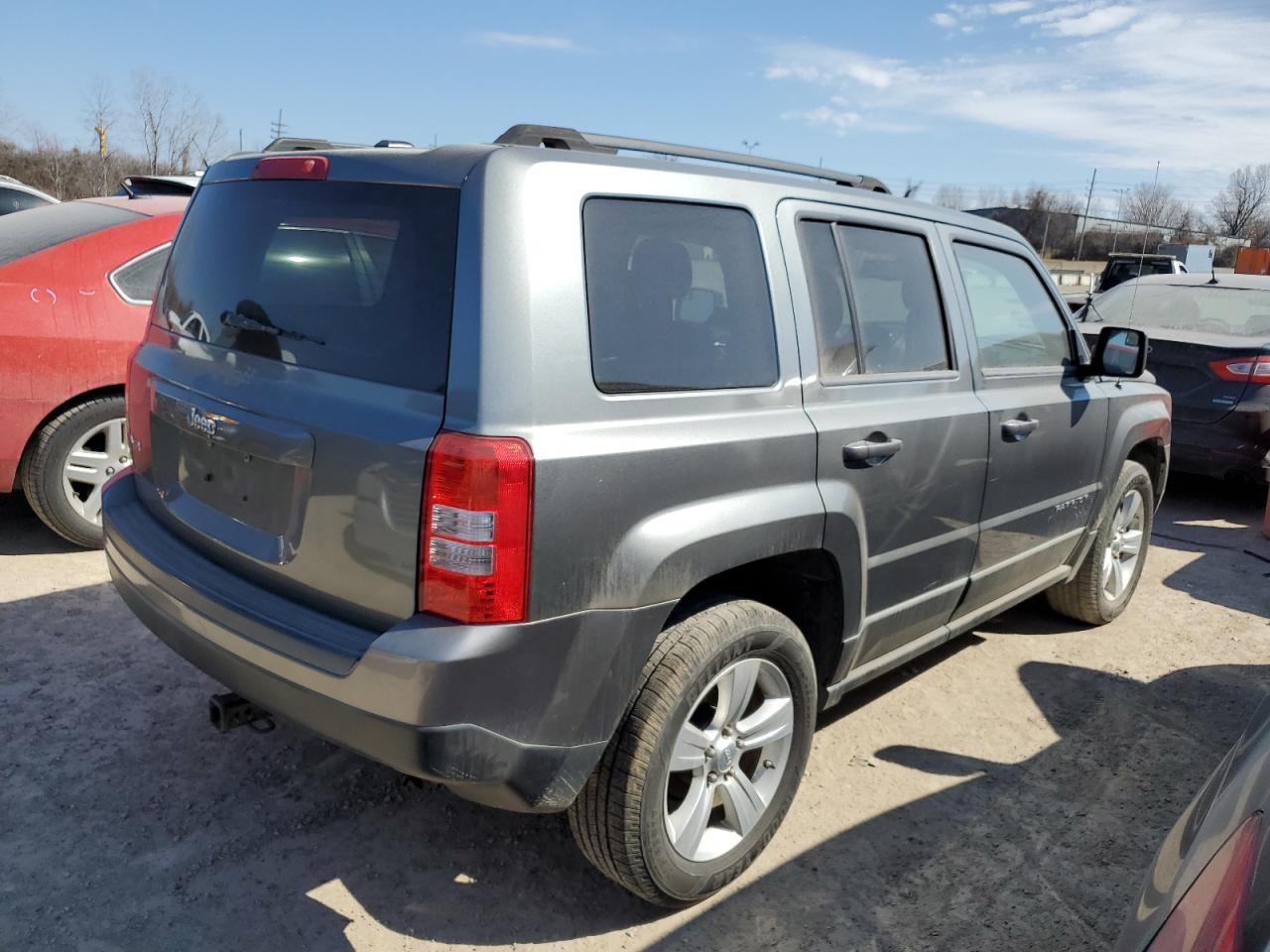 2011 Jeep Liberty (Patriot) - Image 3