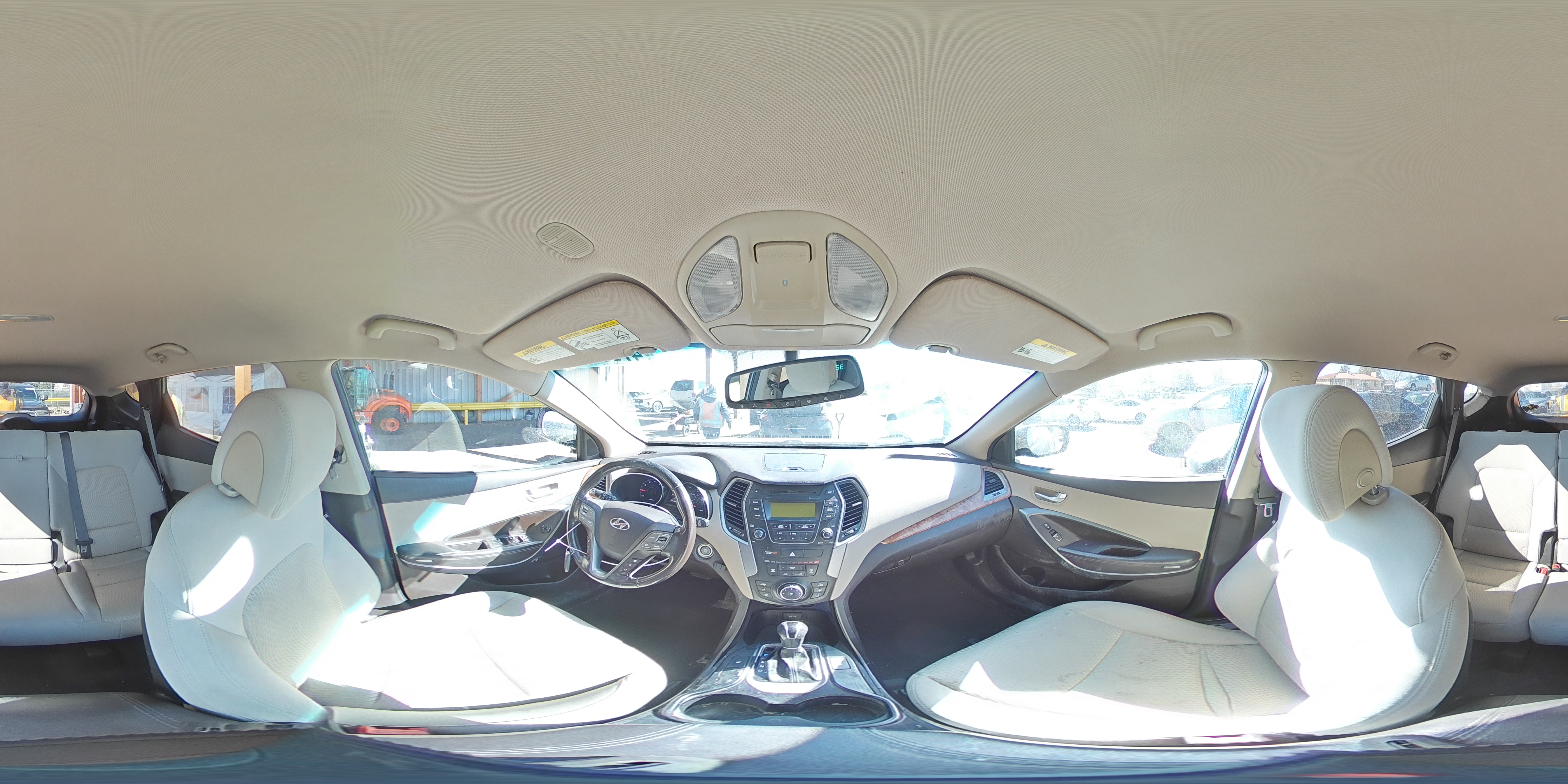 2013 Hyundai Santa Fe - Image 14