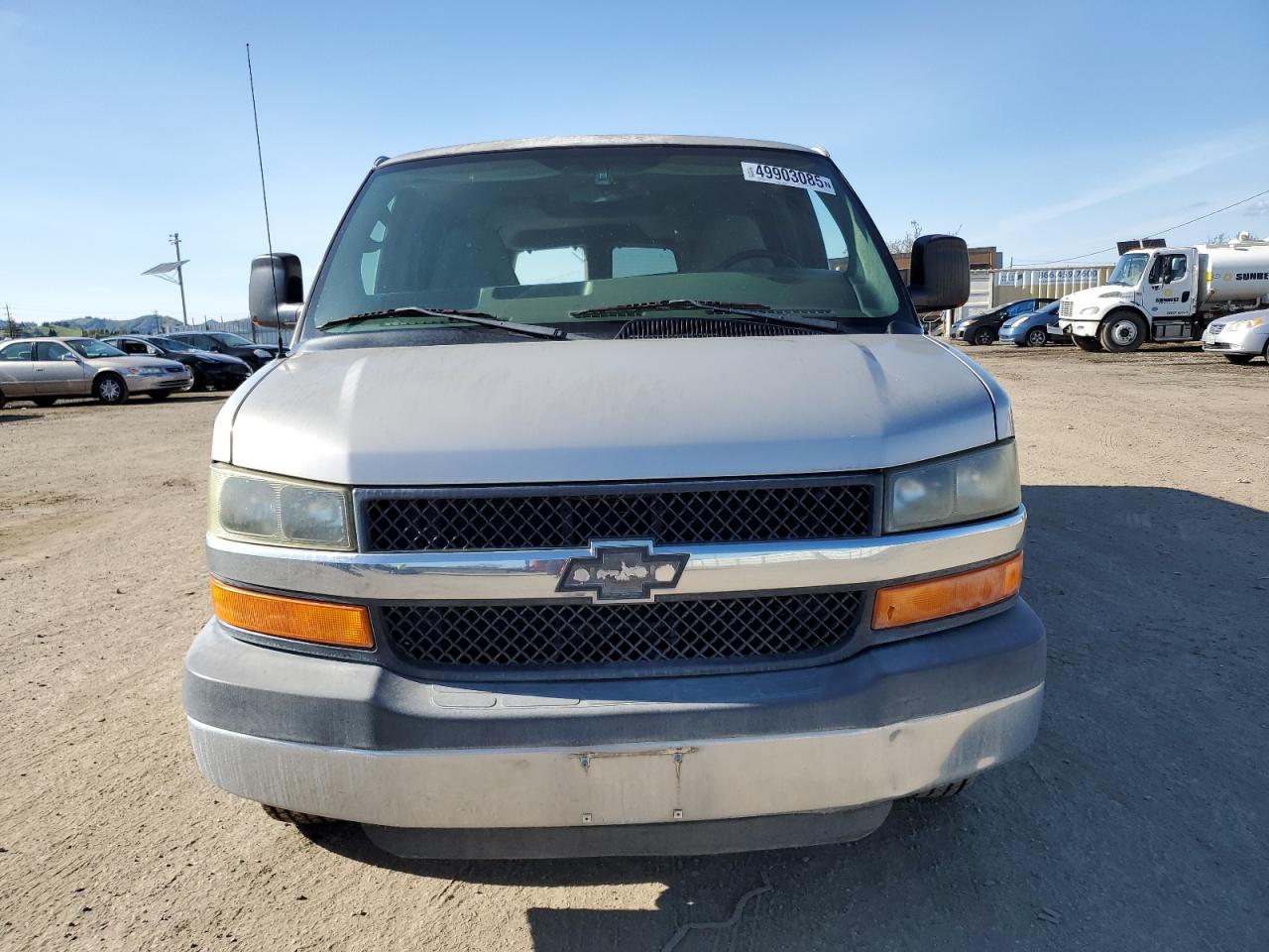 2005 Chevrolet Express - Image 5