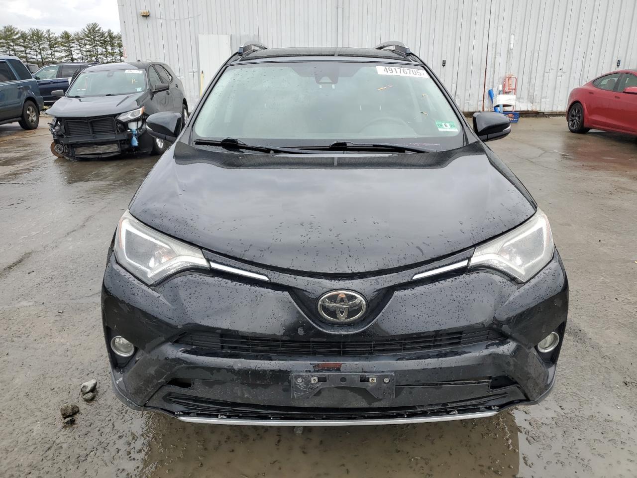 2018 Toyota RAV 4 - Image 5