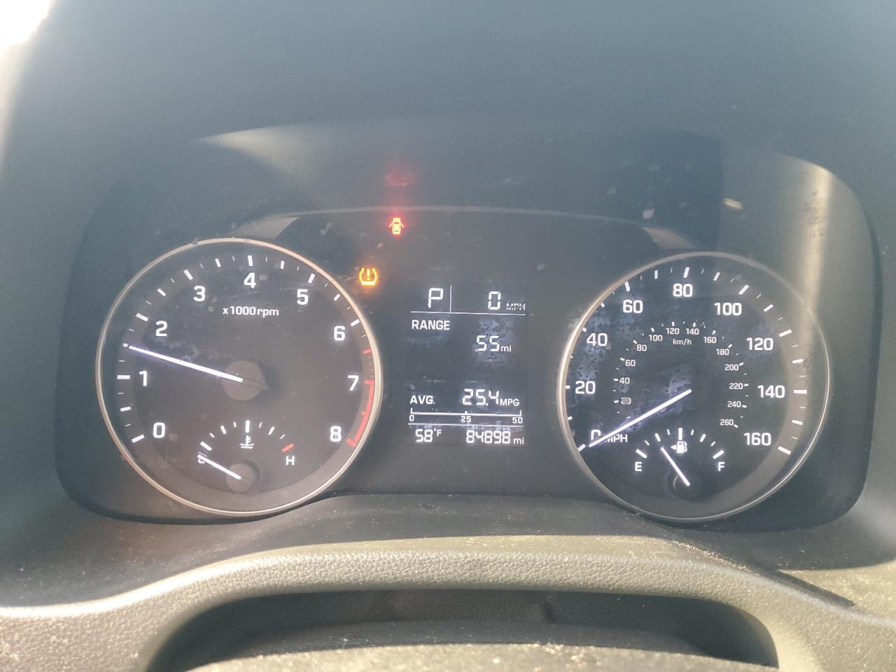 2017 Hyundai Elantra - Image 9