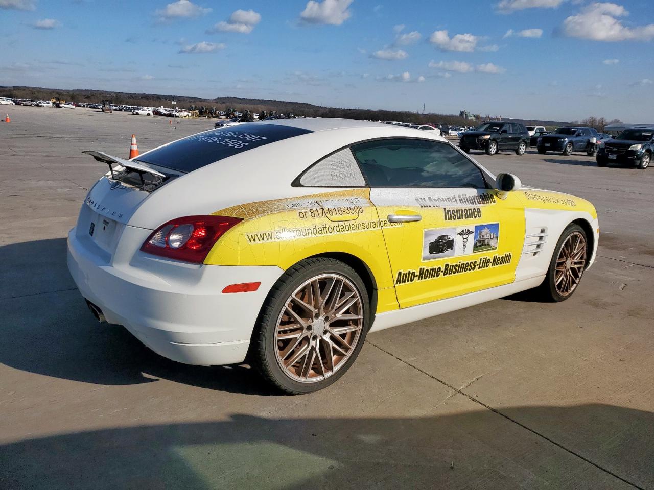 2004 Chrysler Crossfire - Image 4
