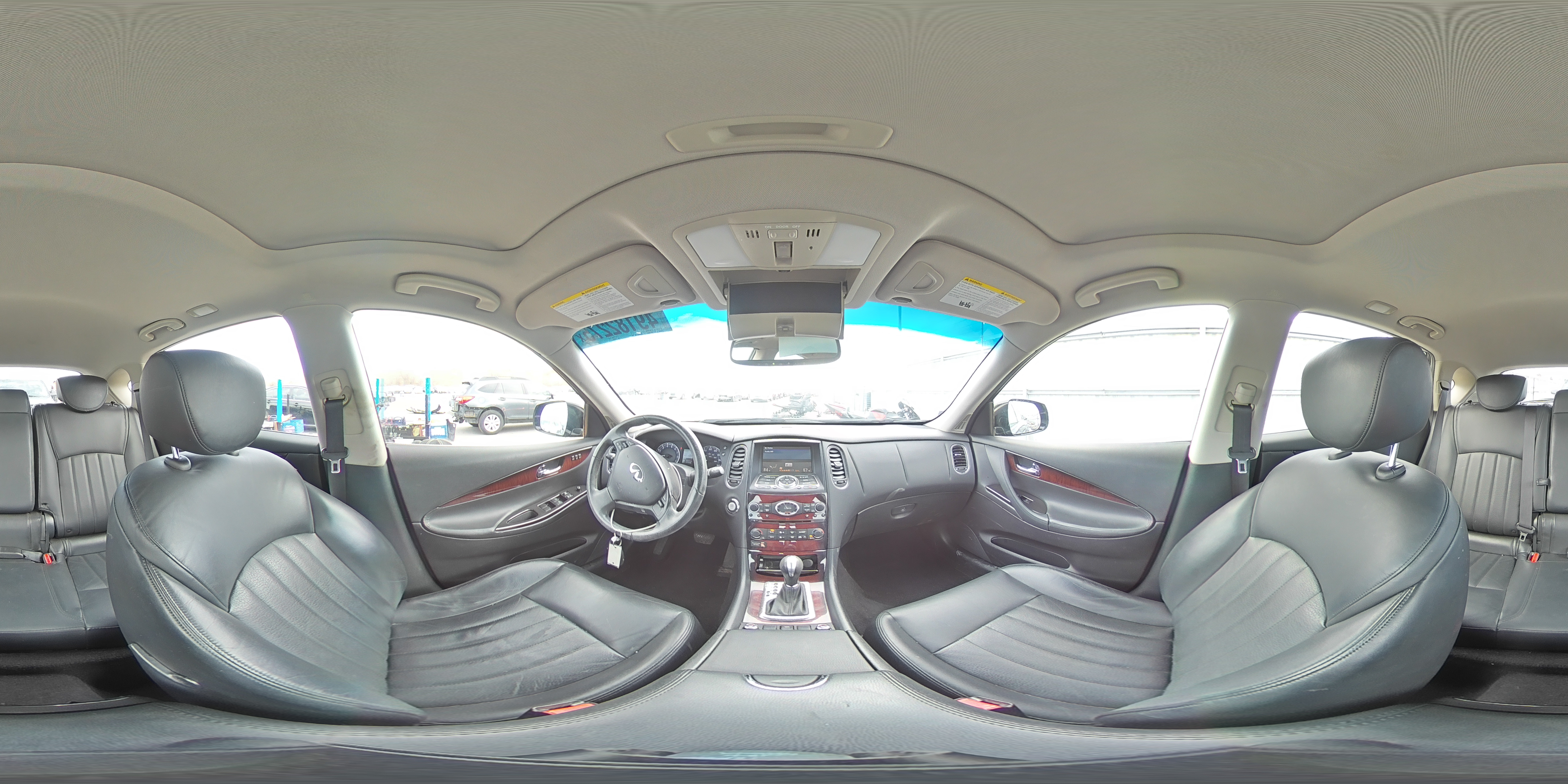 2017 Infiniti QX50 - Image 15