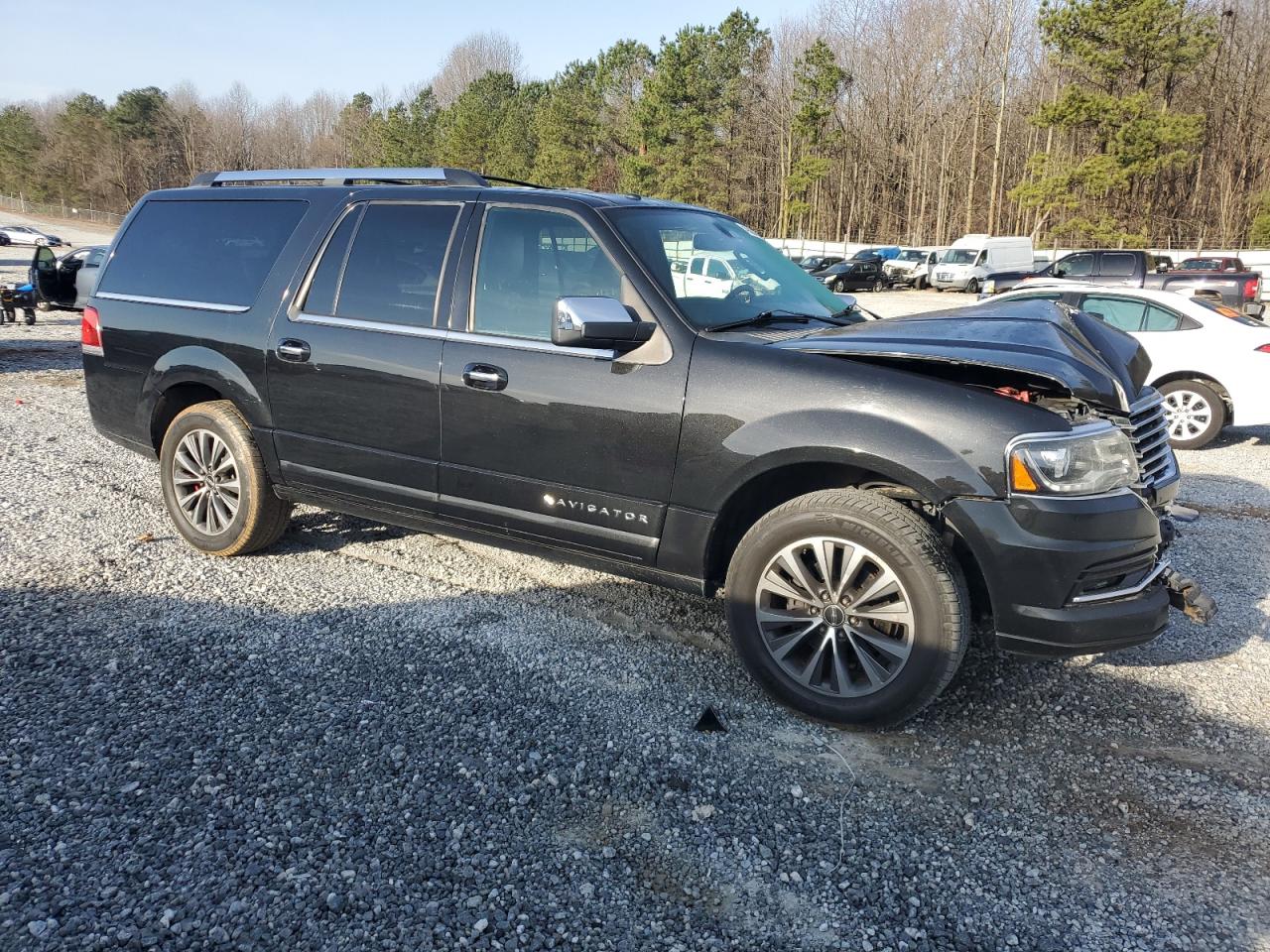 2015 Lincoln Navigator - Image 4