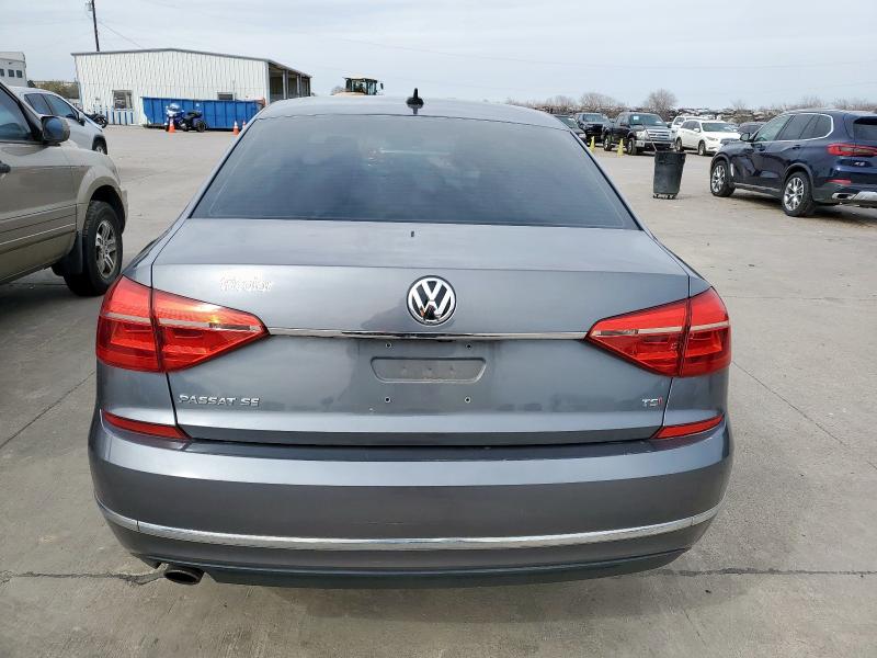 Sedans VOLKSWAGEN PASSAT 2016 Gray