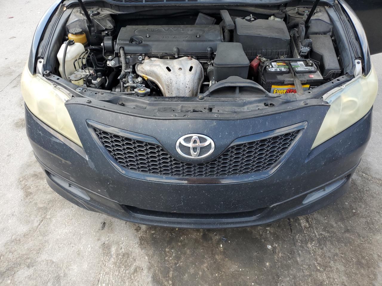 2009 Toyota Camry - Image 11