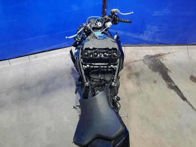 2024 YAMAHA YZFR1 