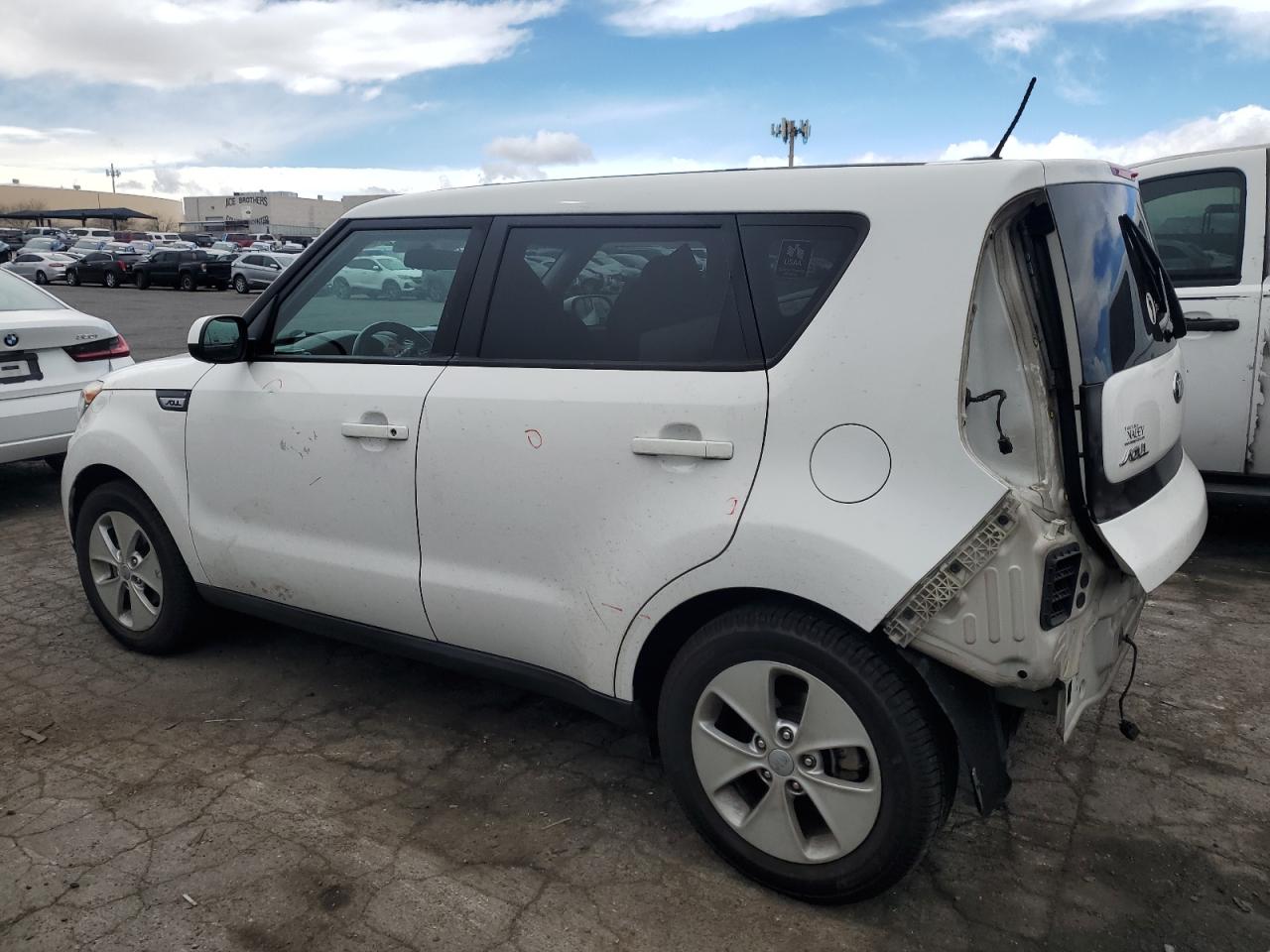 2015 Kia Soul - Image 2