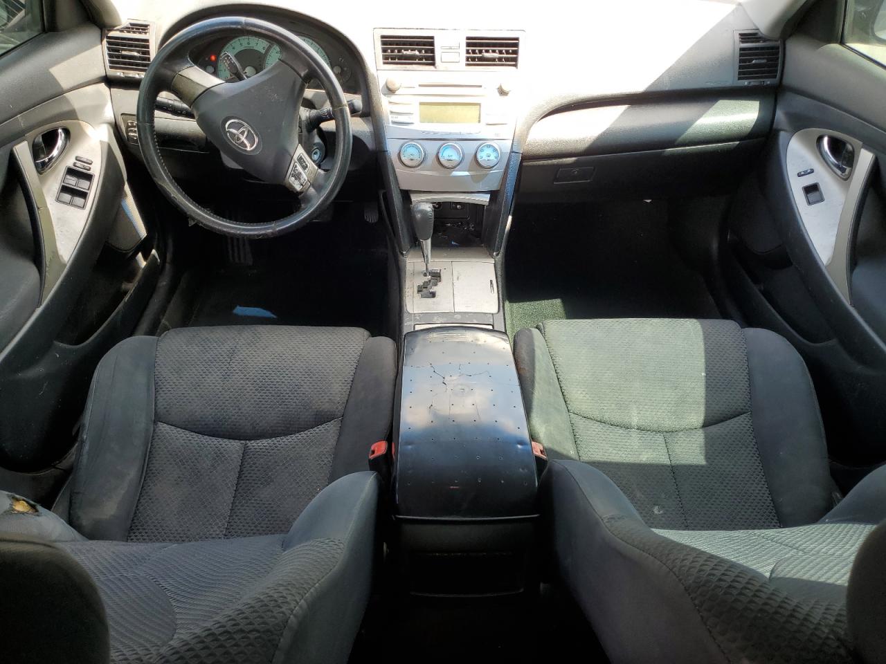 2009 Toyota Camry - Image 8