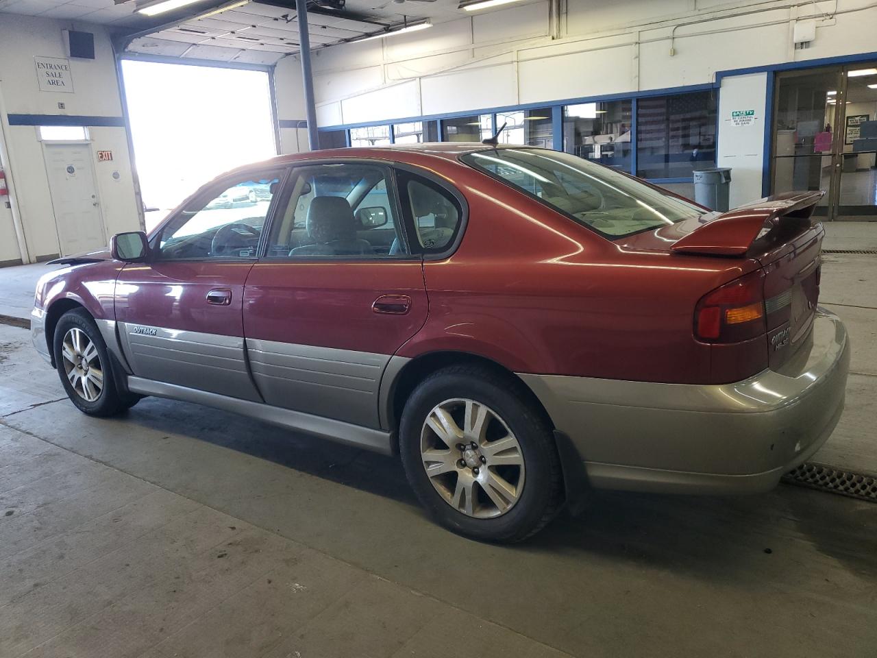 2004 Subaru Legacy - Image 2