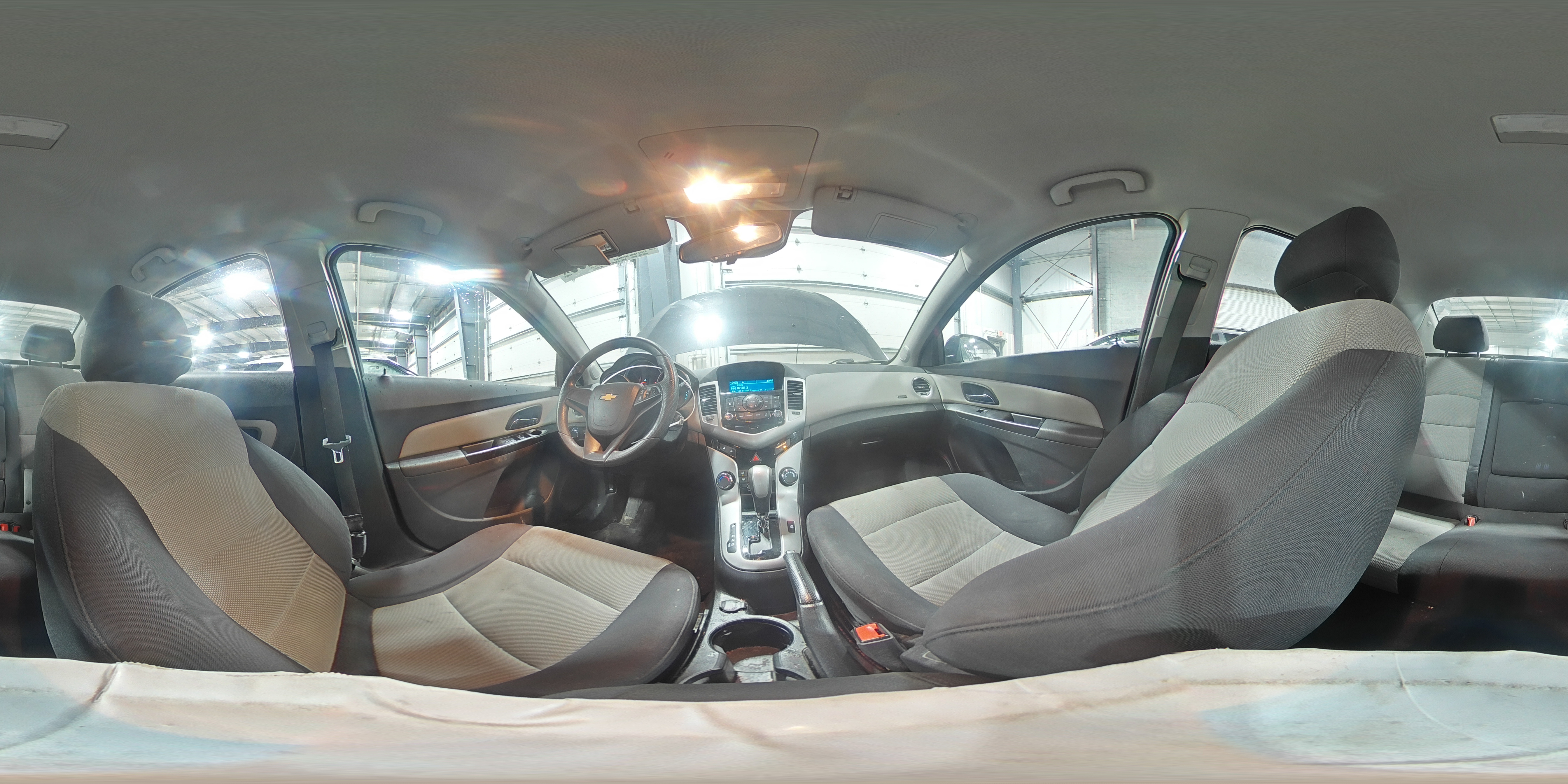2014 Chevrolet Cruze - Image 14