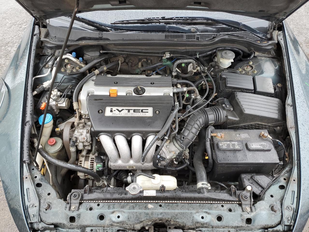 2004 Honda Accord - Image 11