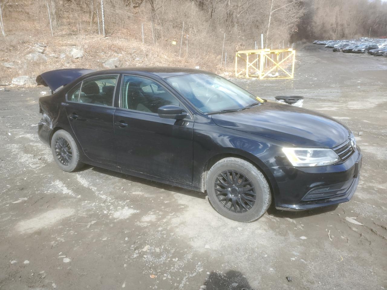2016 Volkswagen Jetta - Image 4