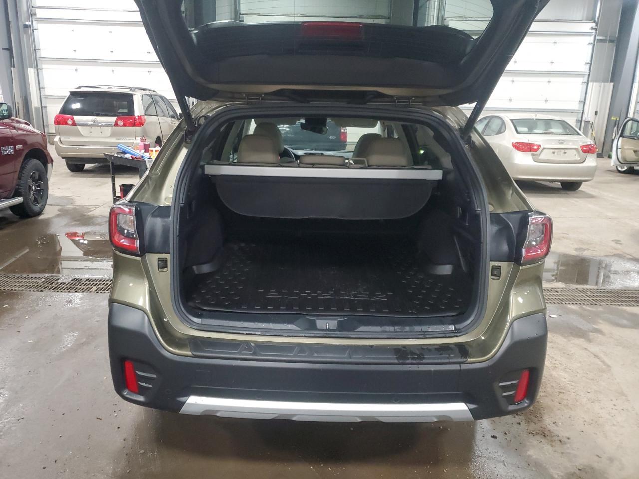 2020 Subaru Outback - Image 6