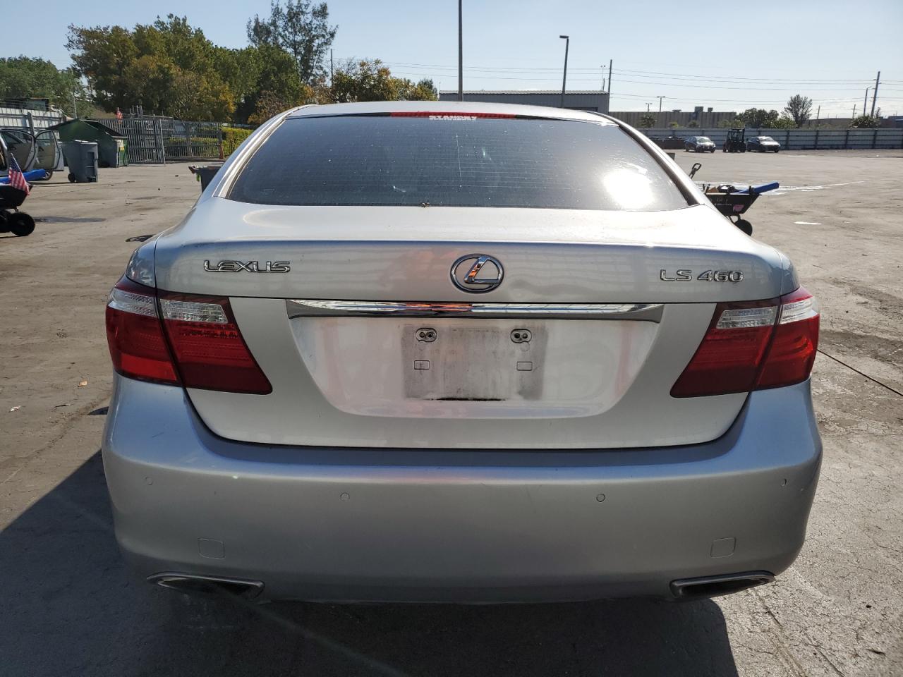 2008 Lexus LS - Image 6