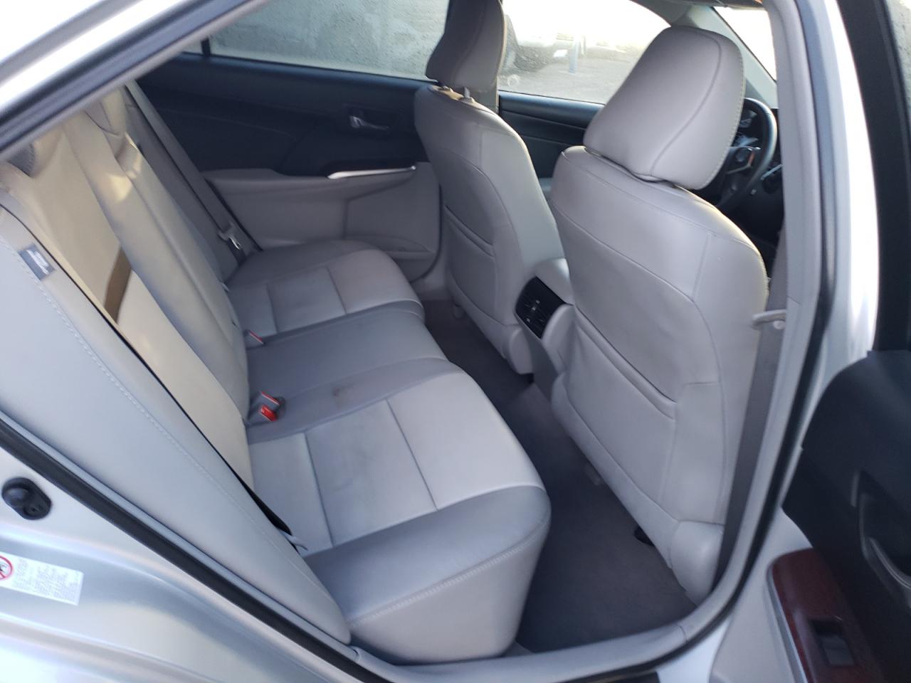 2014 Toyota Camry - Image 10