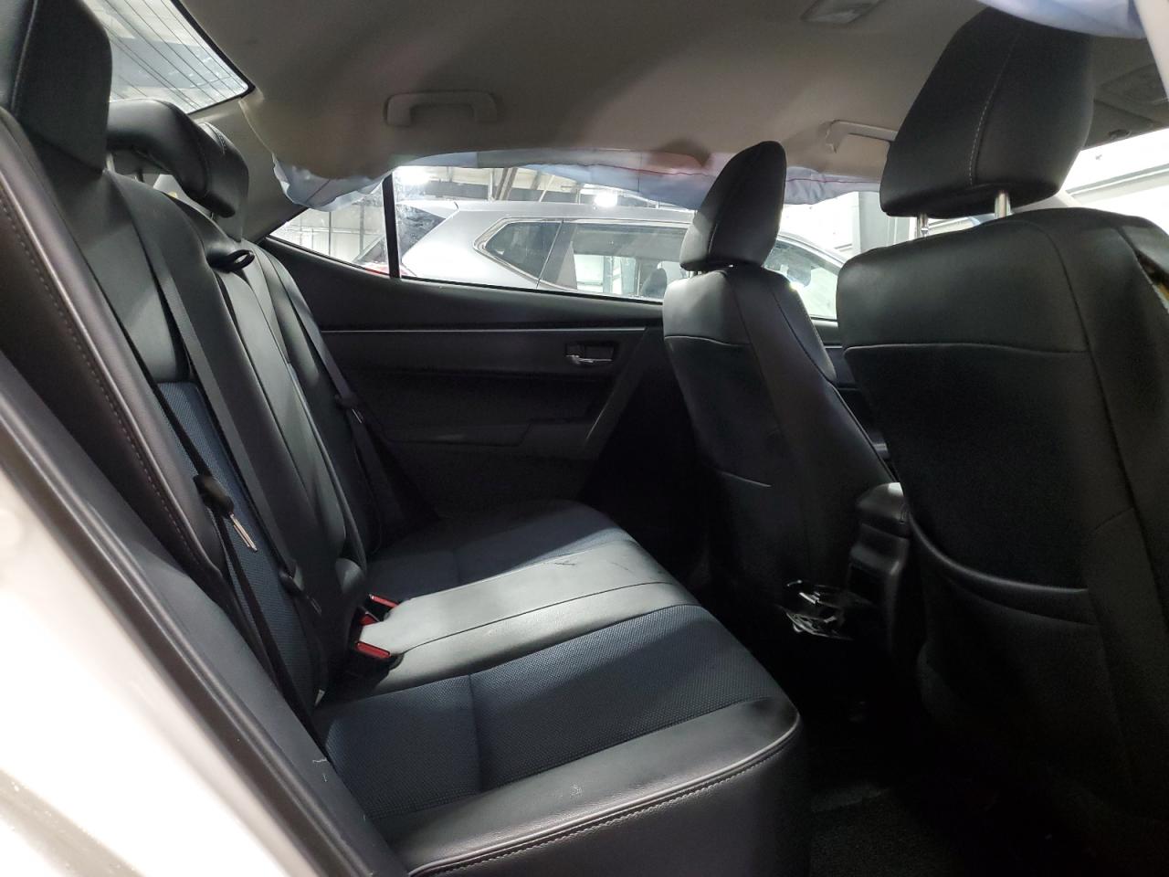 2015 Toyota Corolla L VIN: 2T1BURHE9FC405757 Lot: 48382665