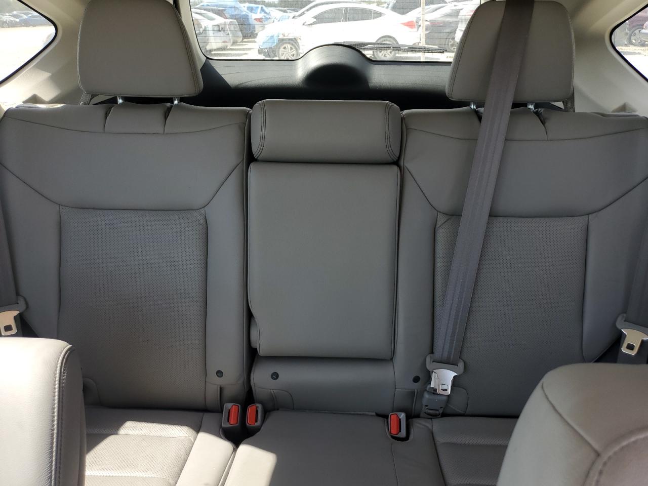 2015 Honda CR-V - Image 10