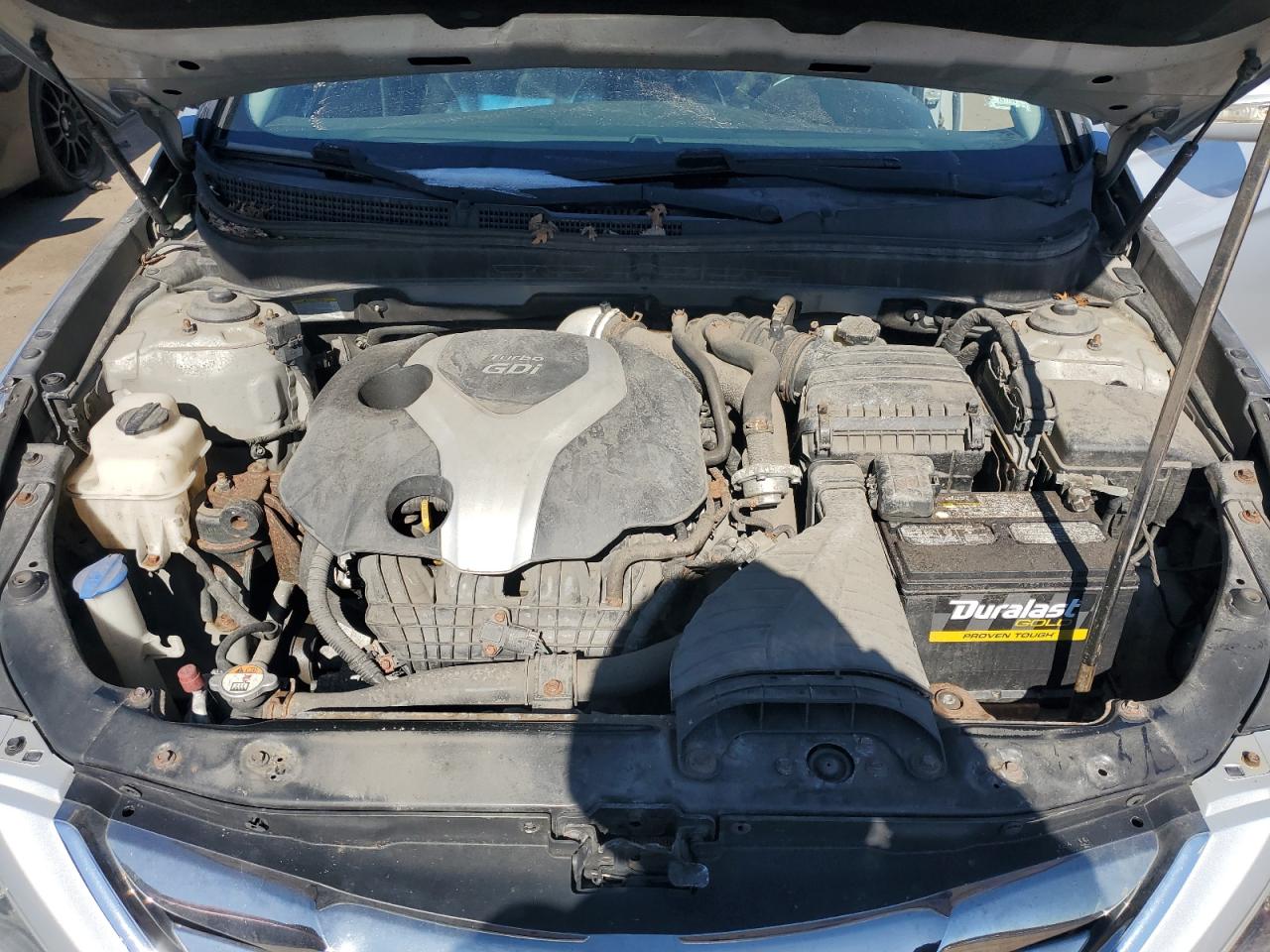 2012 Hyundai Sonata - Image 11