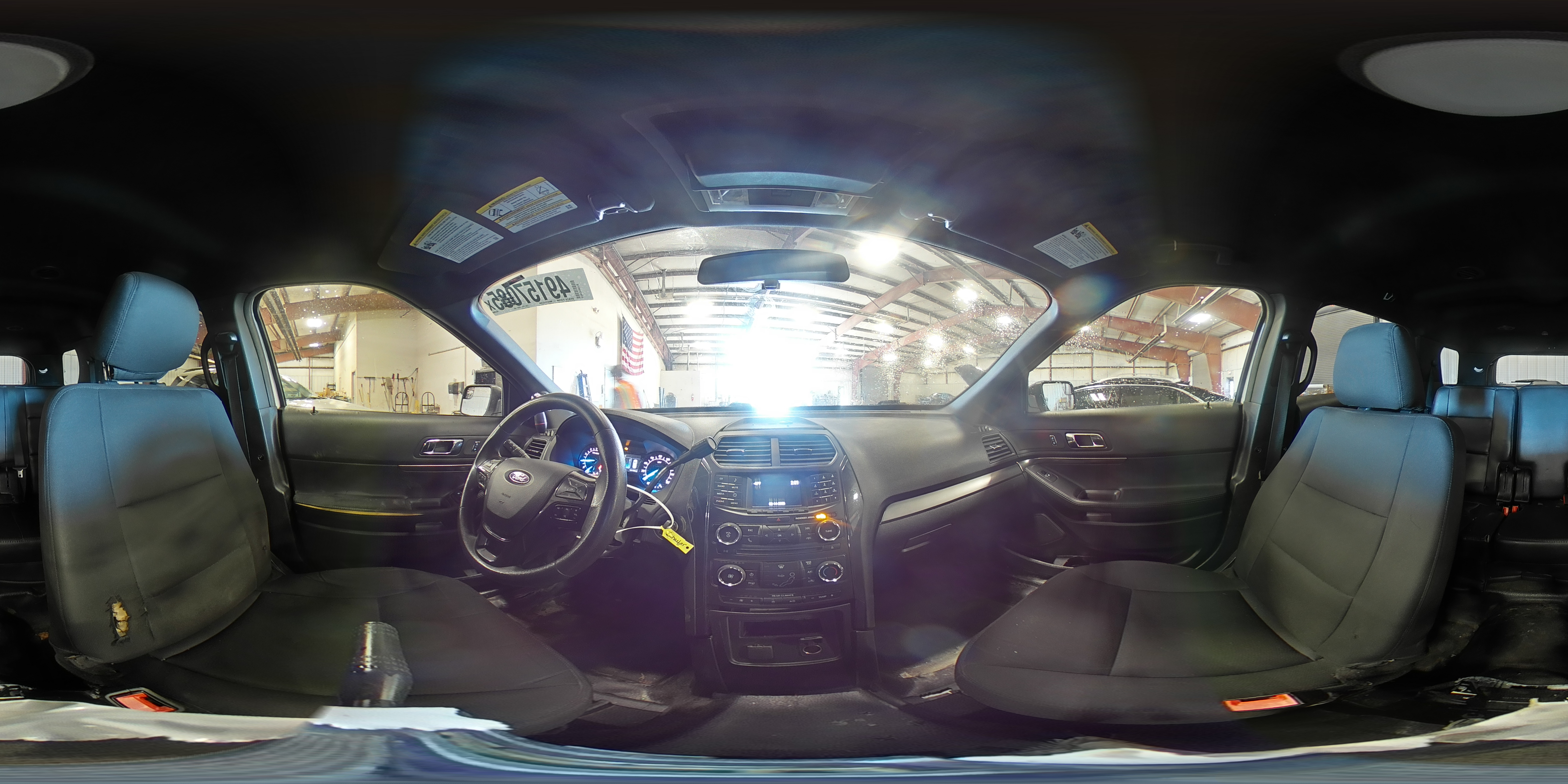 2018 Ford Explorer - Image 16