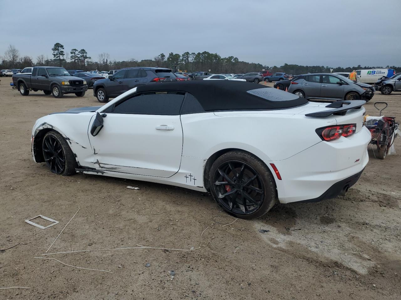 2020 Chevrolet Camaro - Image 2