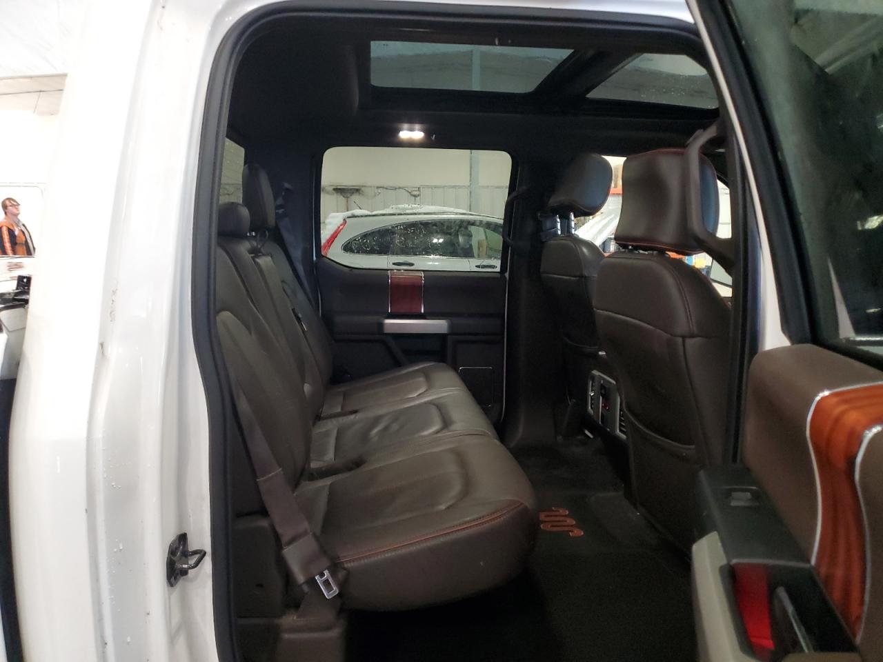 2015 Ford F-150 - Image 10